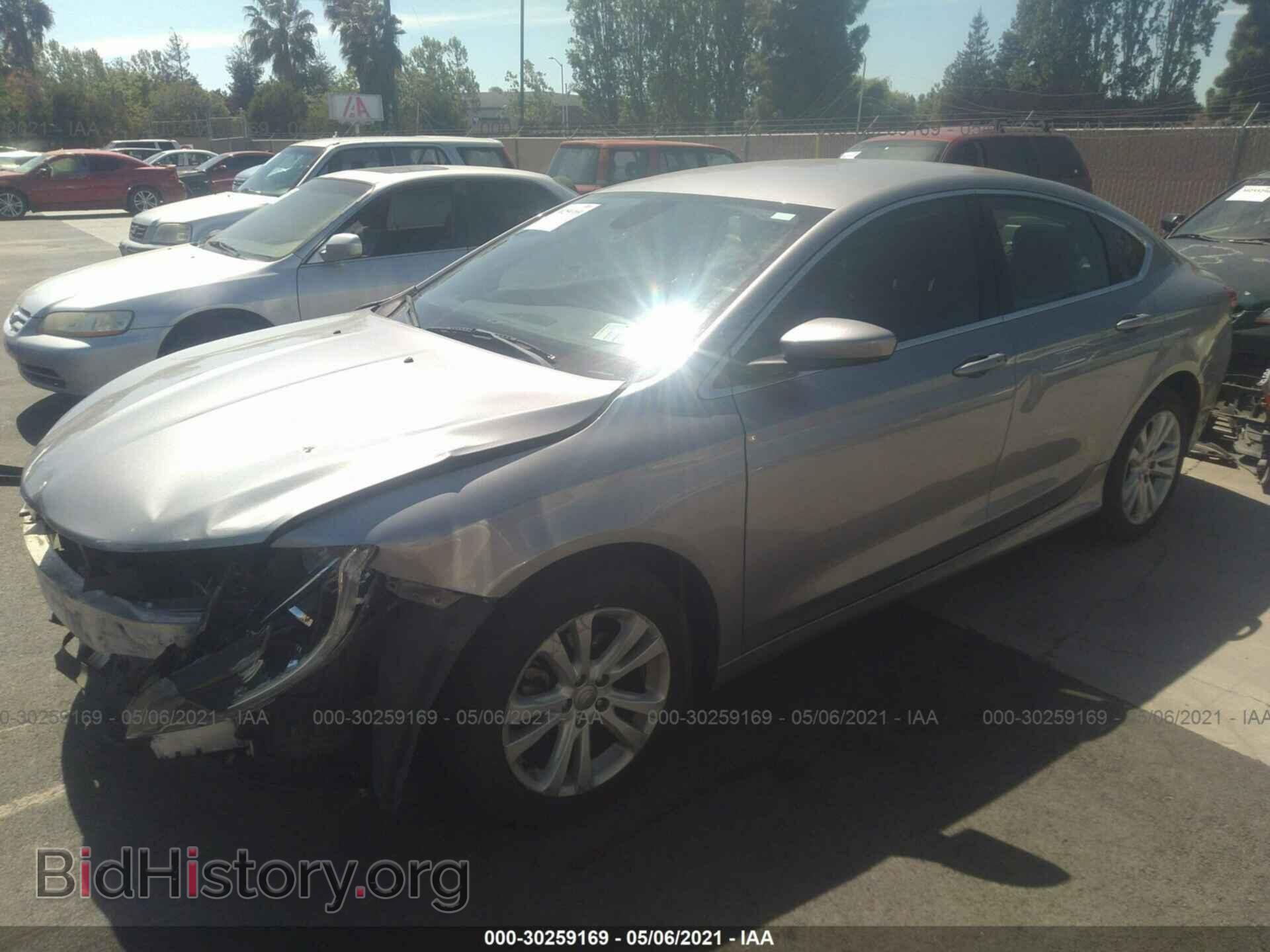 2016 CHRYSLER 200 - VIN: 1C3CCCAB3GN165273 - Фото 2
