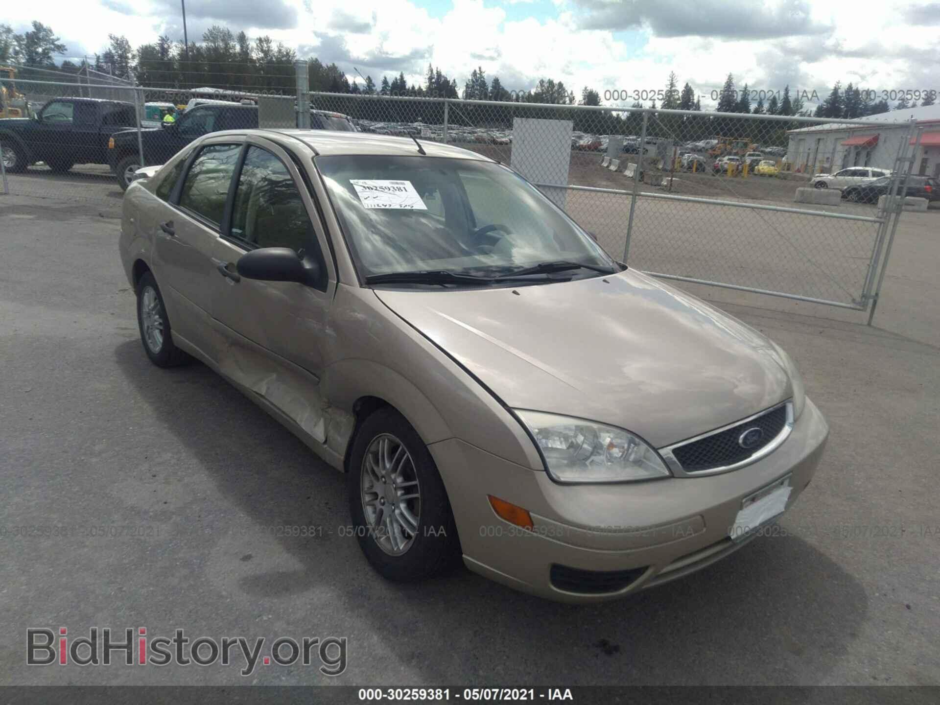Photo 1FAFP34N87W112183 - FORD FOCUS 2007