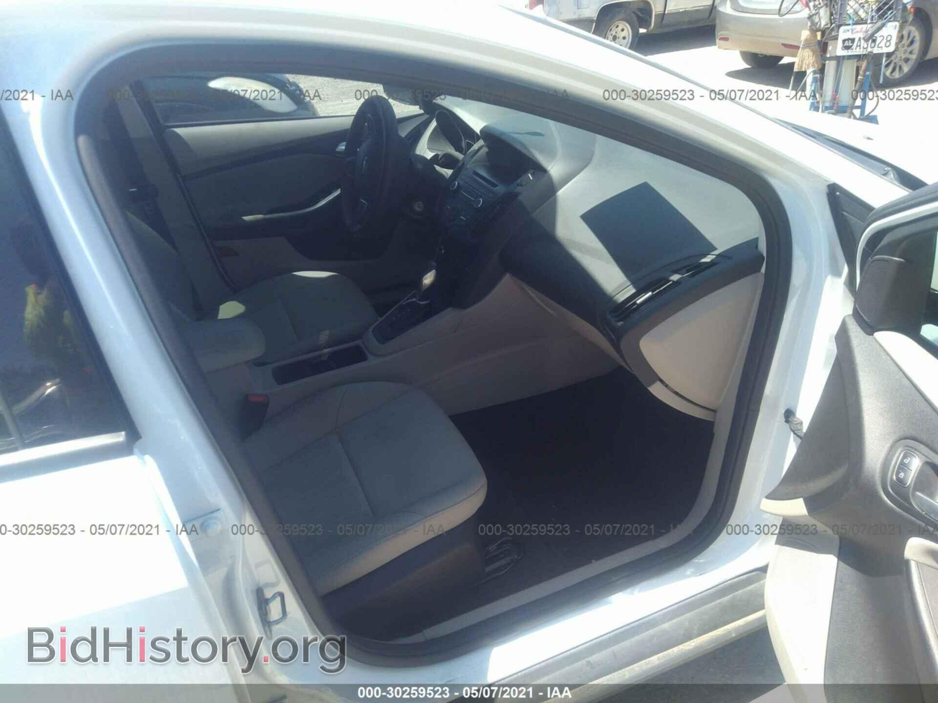 2017 FORD FOCUS - VIN: 1FADP3K24HL298081 - Фото 5