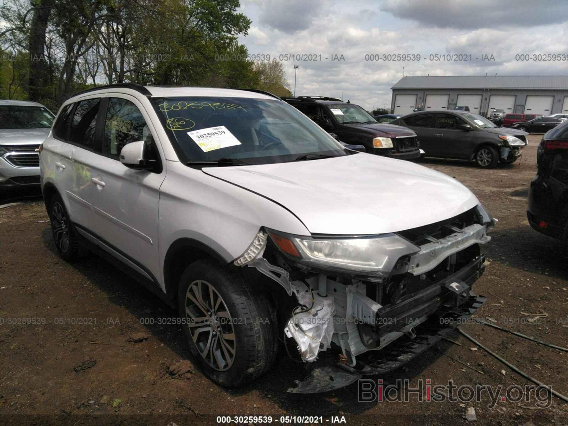 Photo JA4AD3A37GZ062868 - MITSUBISHI OUTLANDER 2016