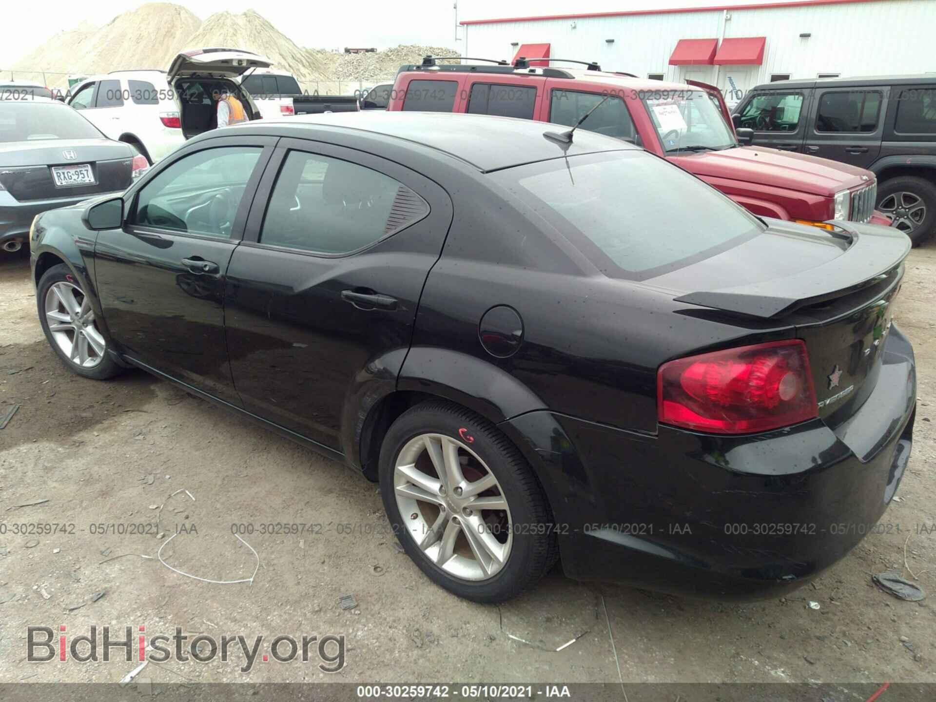 2011 DODGE AVENGER - VIN: 1B3BD1FG2BN551772 - Фото 3