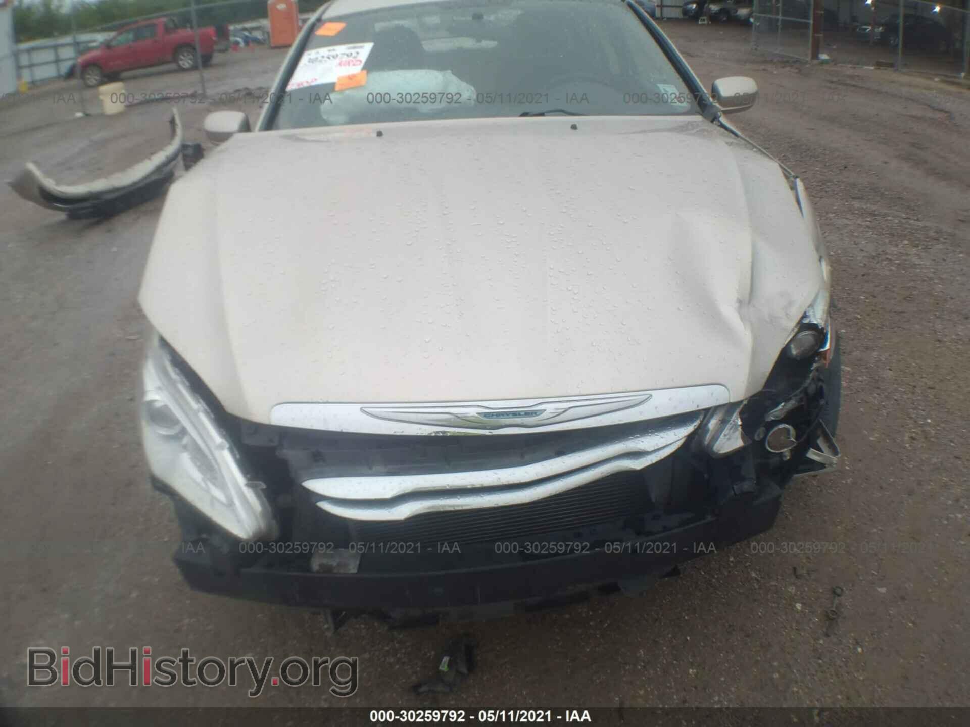 2013 CHRYSLER 200 - VIN: 1C3CCBBG9DN704219 - Фото 10