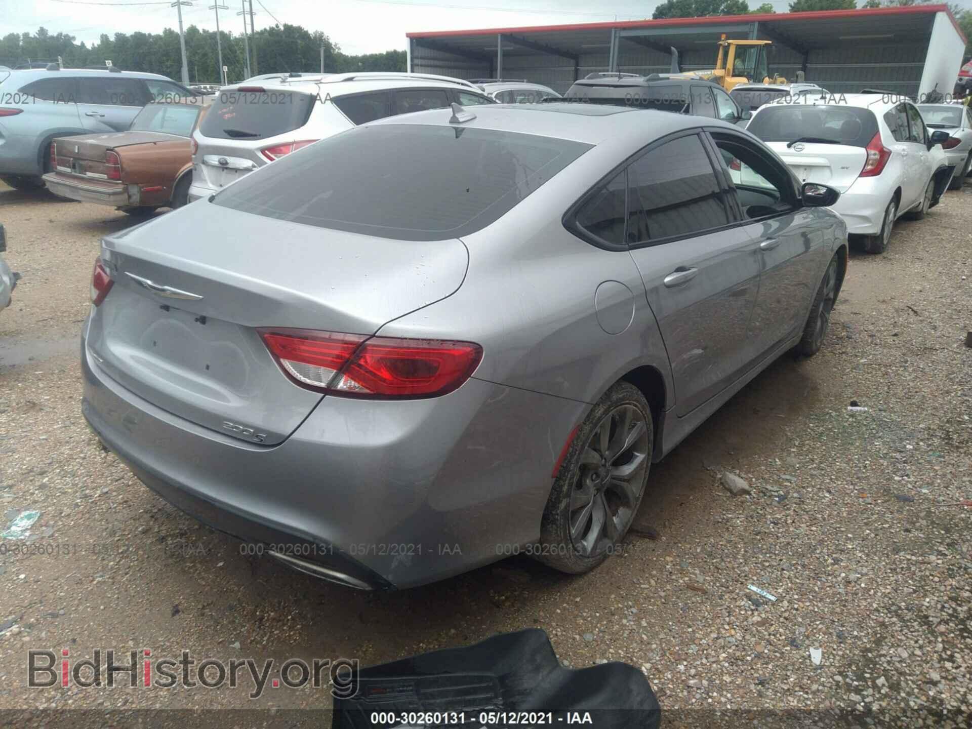 2015 CHRYSLER 200 - VIN: 1C3CCCDG7FN656404 - Photo 4