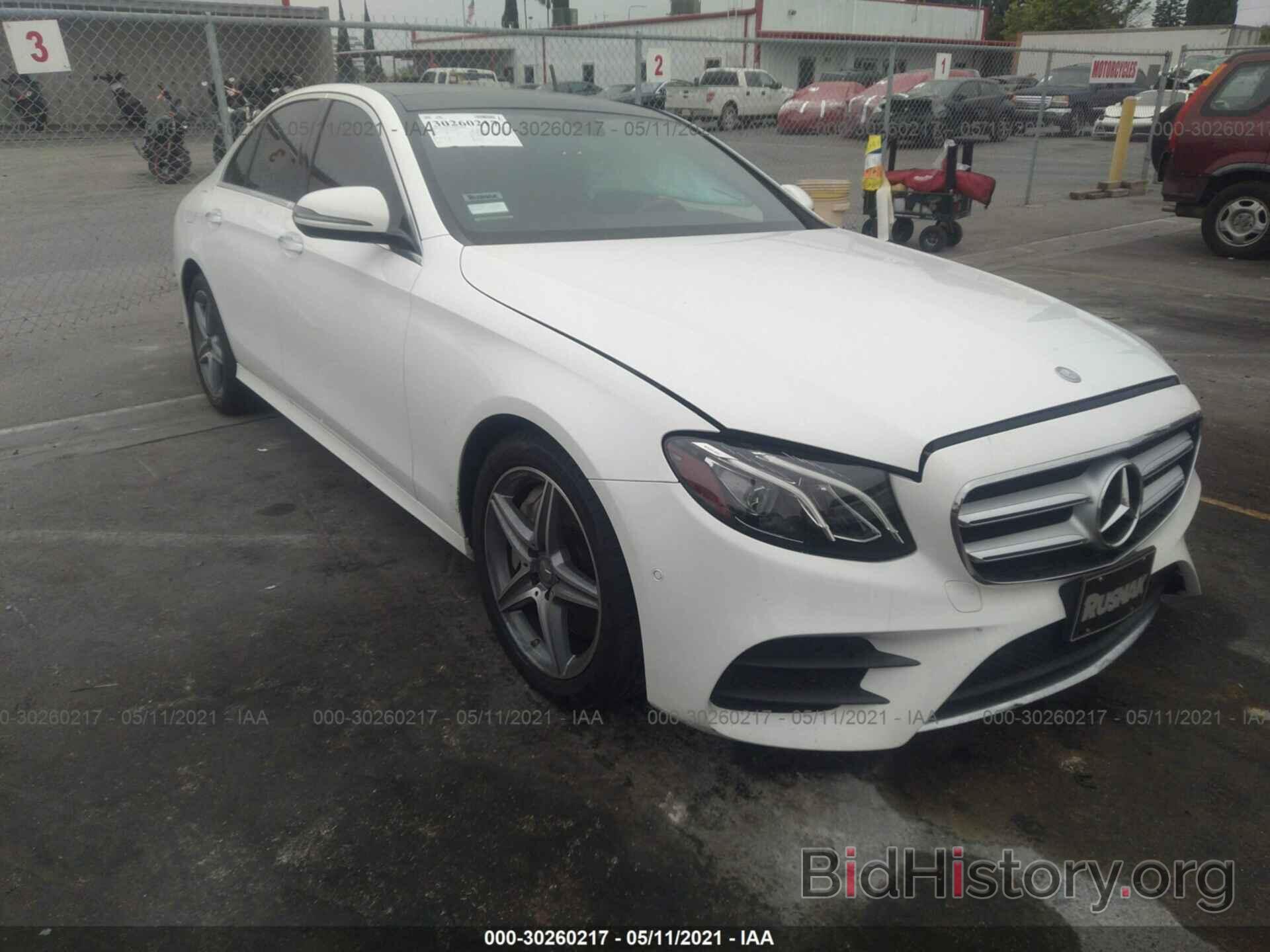 Photo WDDZF4JB0HA047425 - MERCEDES-BENZ E-CLASS 2017