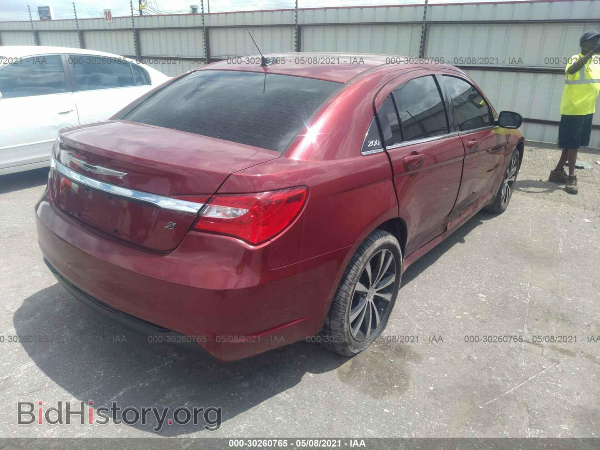 2014 CHRYSLER 200 - VIN: 1C3CCBBB8EN132341 - Фото 4