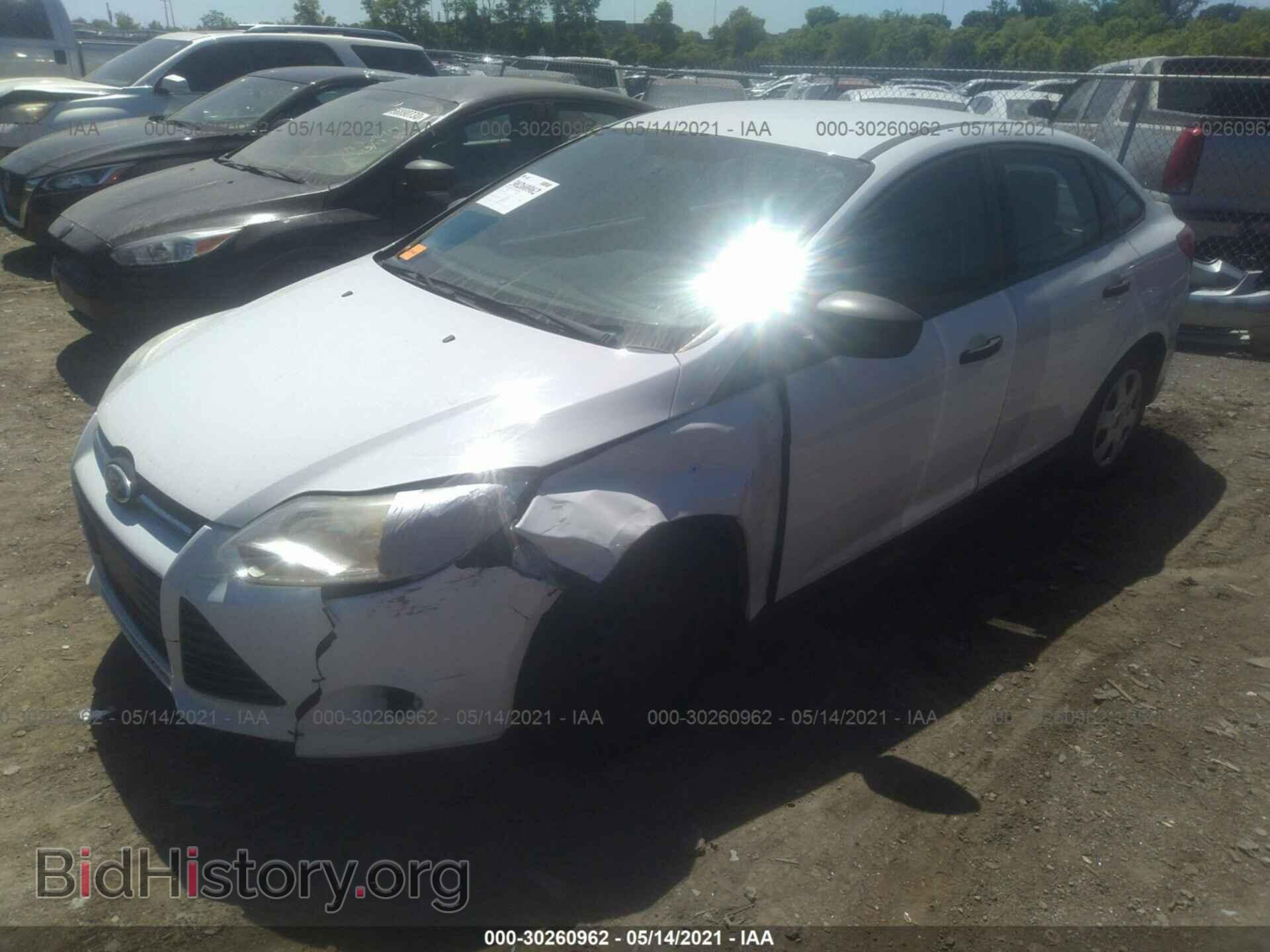 2013 FORD FOCUS - VIN: 1FADP3E20DL355320 - Фото 2