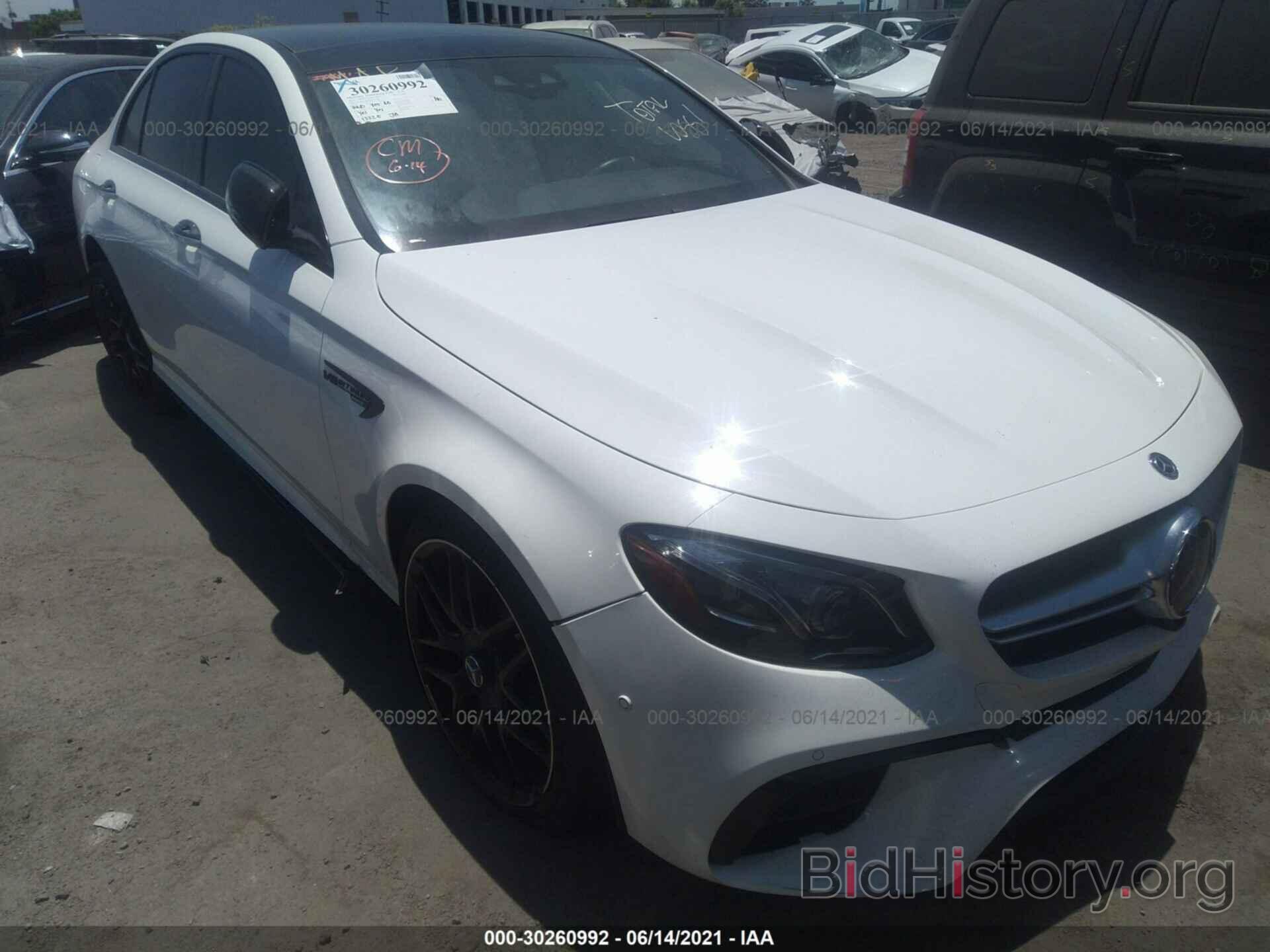 Photo WDDZF8KB4KA625748 - MERCEDES-BENZ E-CLASS 2019