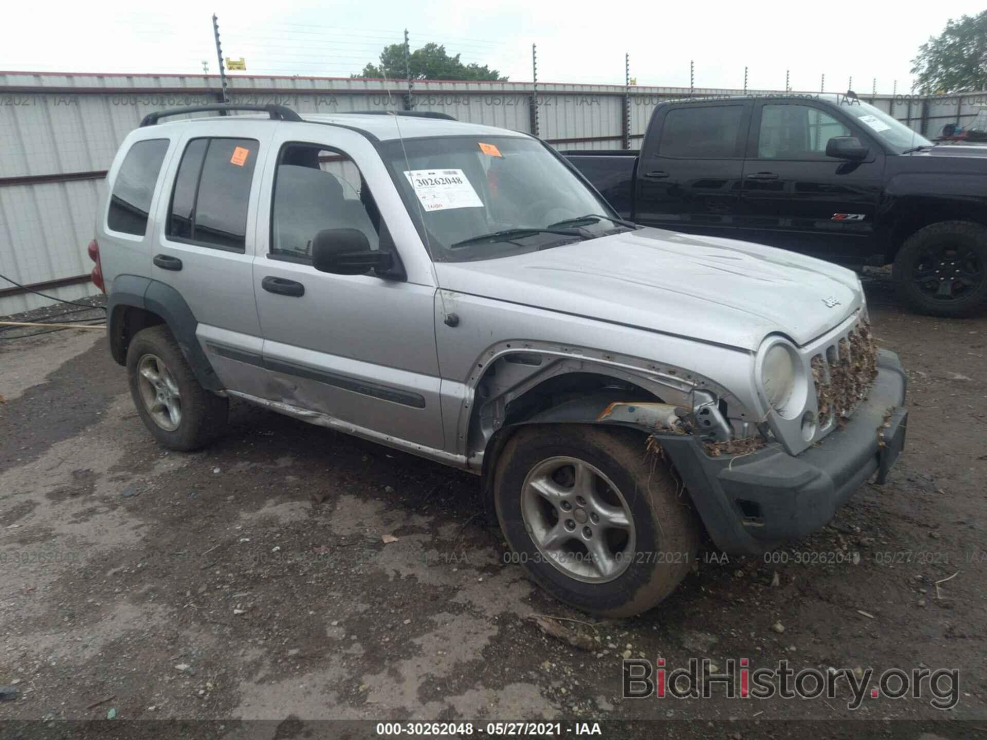 Photo 1J4GK48K27W591682 - JEEP LIBERTY 2007