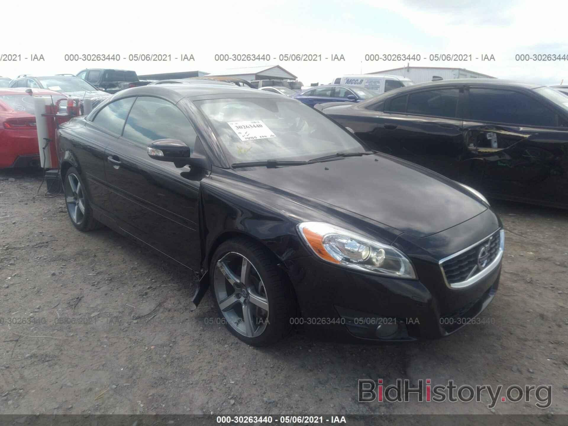 Photo YV1672MC5CJ125767 - VOLVO C70 2012