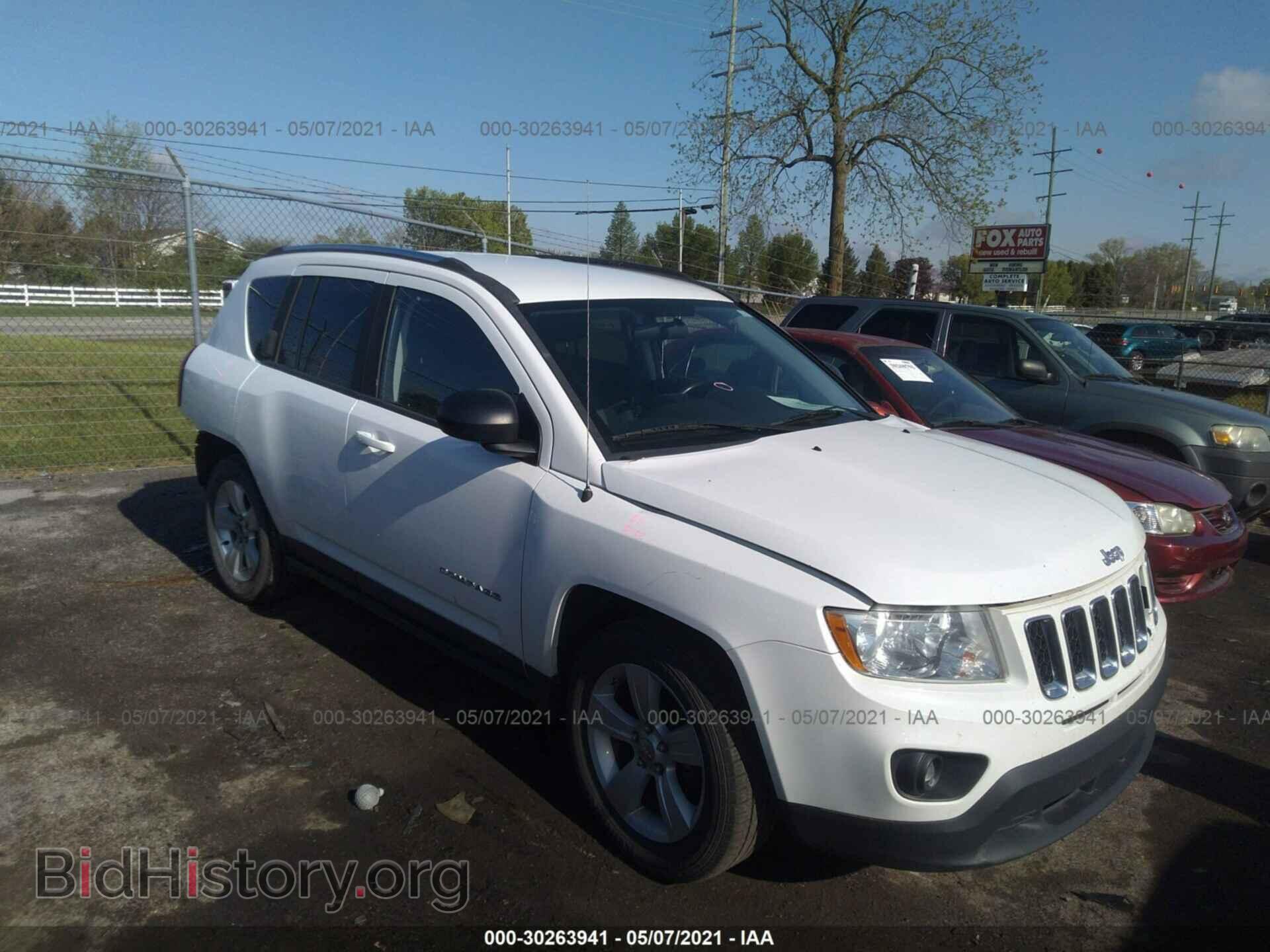 Фотография 1J4NT1FB2BD245867 - JEEP COMPASS 2011