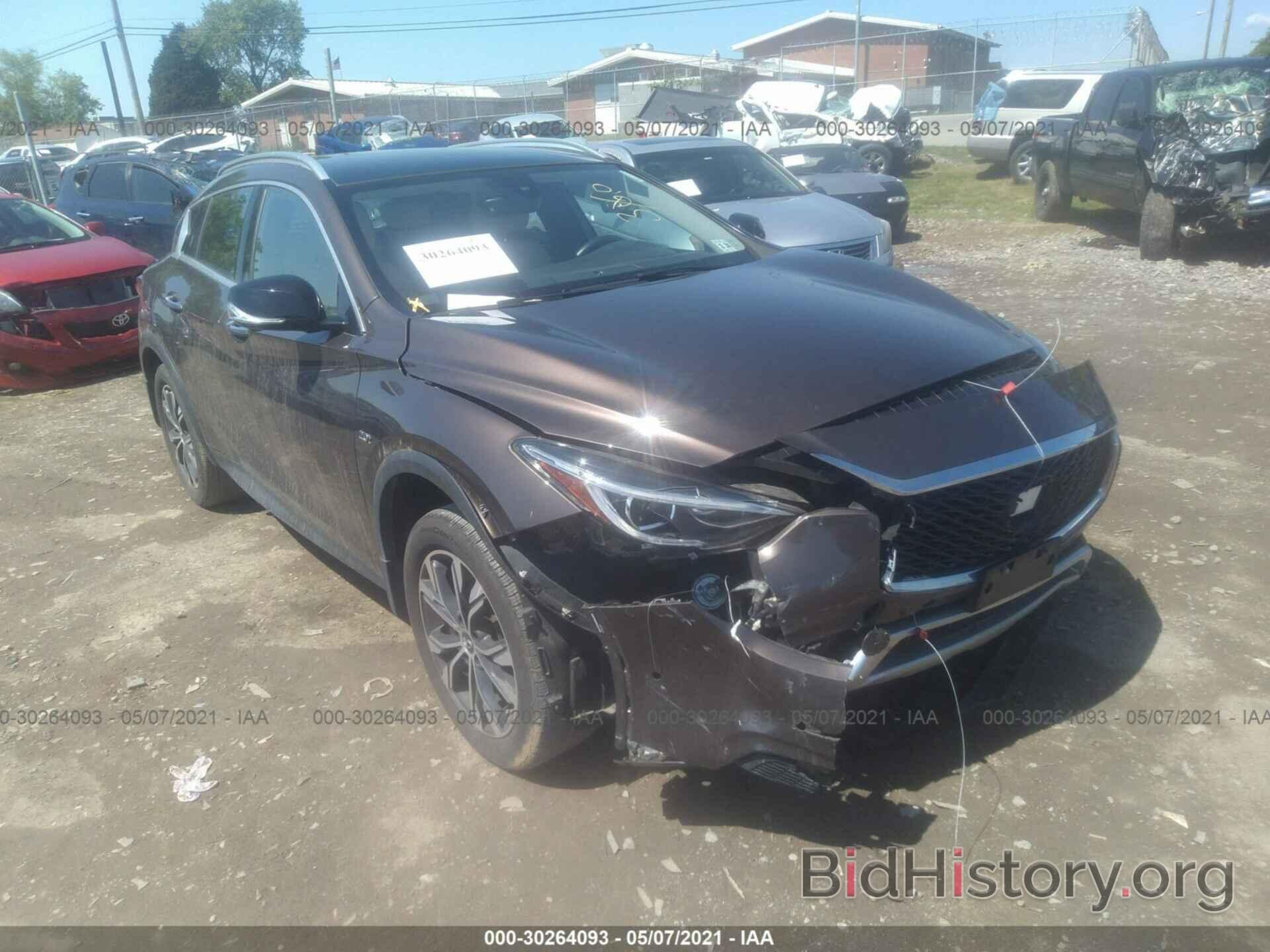 Photo SJKCH5CR5KA011325 - INFINITI QX30 2019