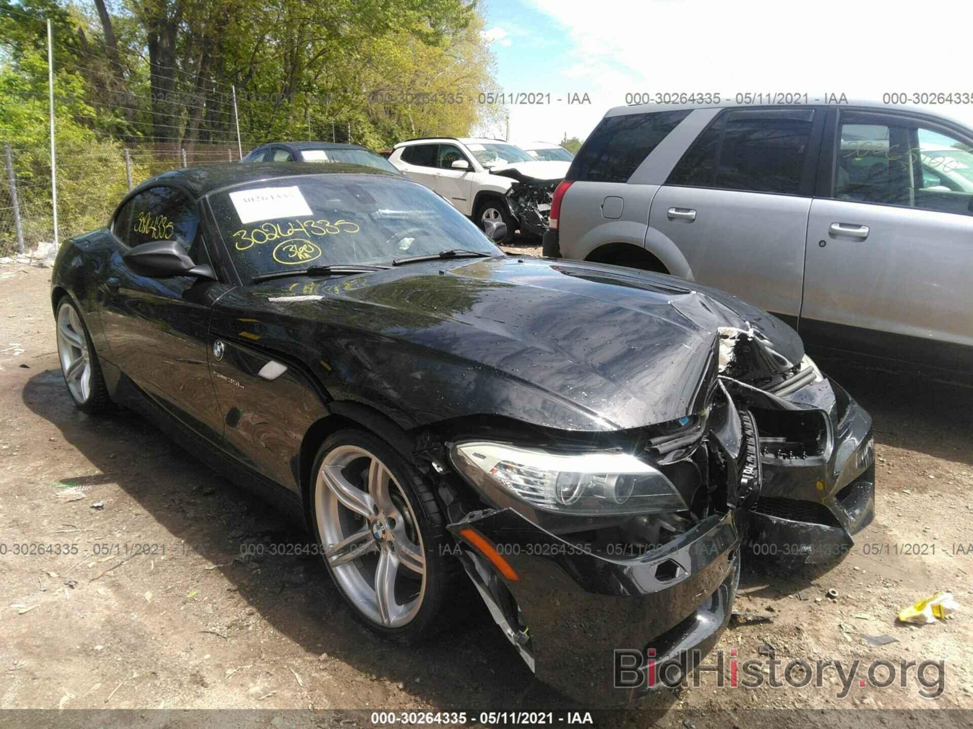 Photo WBALM1C58BE393635 - BMW Z4 2011