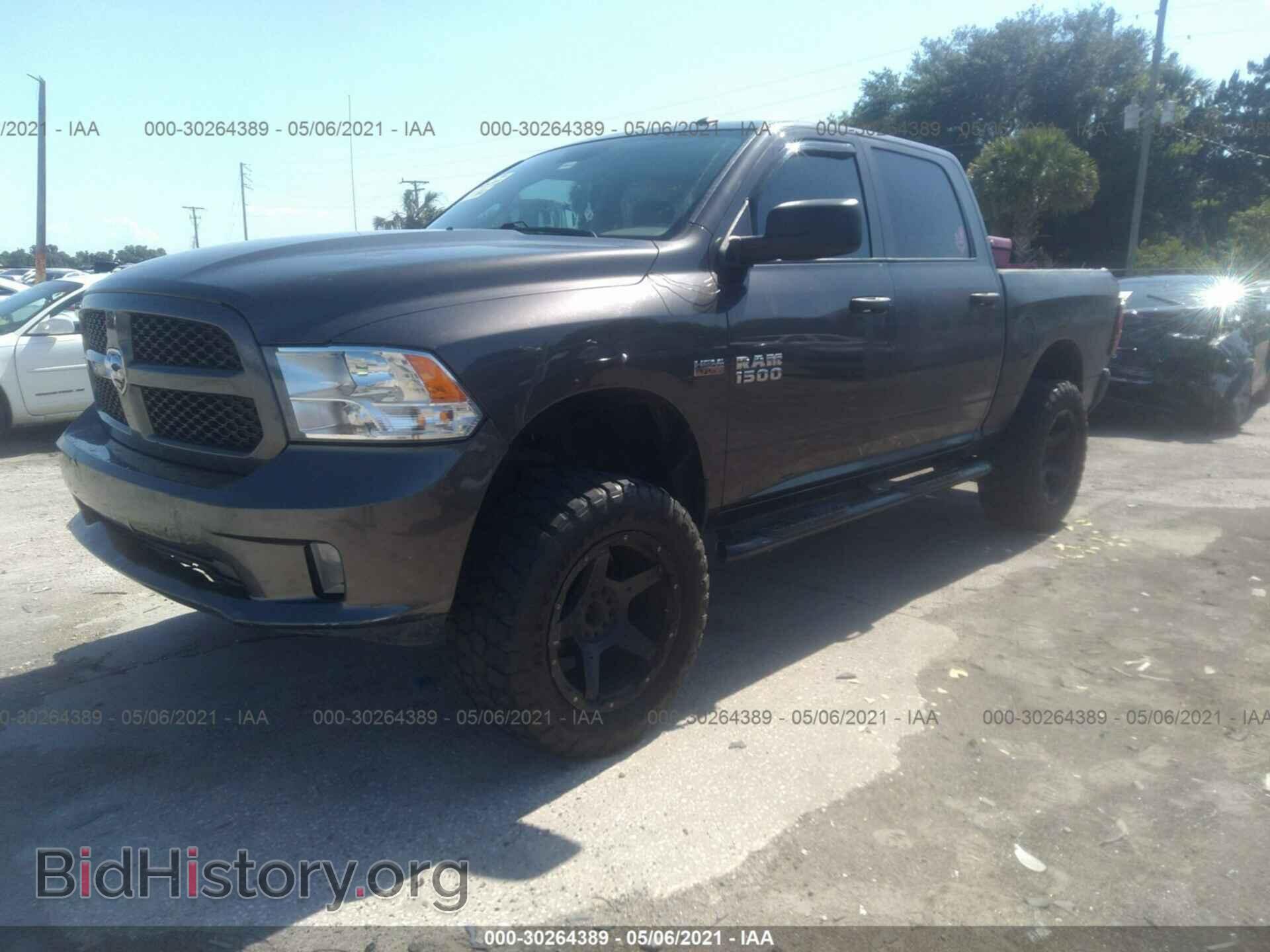 2017 RAM 1500 - VIN: 3C6RR7KT1HG714358 - Photo 2
