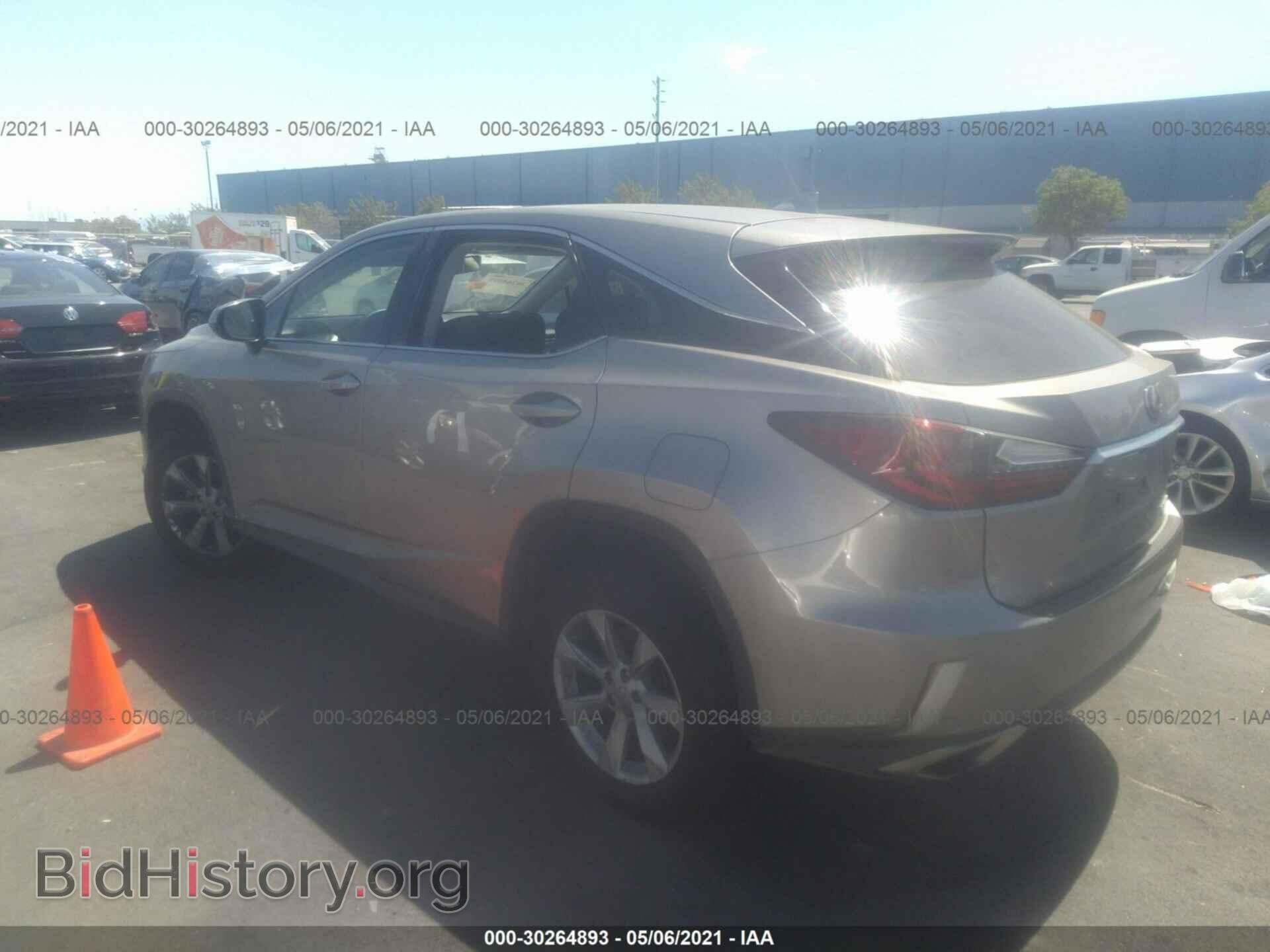 2017 LEXUS RX - VIN: 2T2ZZMCAXHC043301 - Фото 3