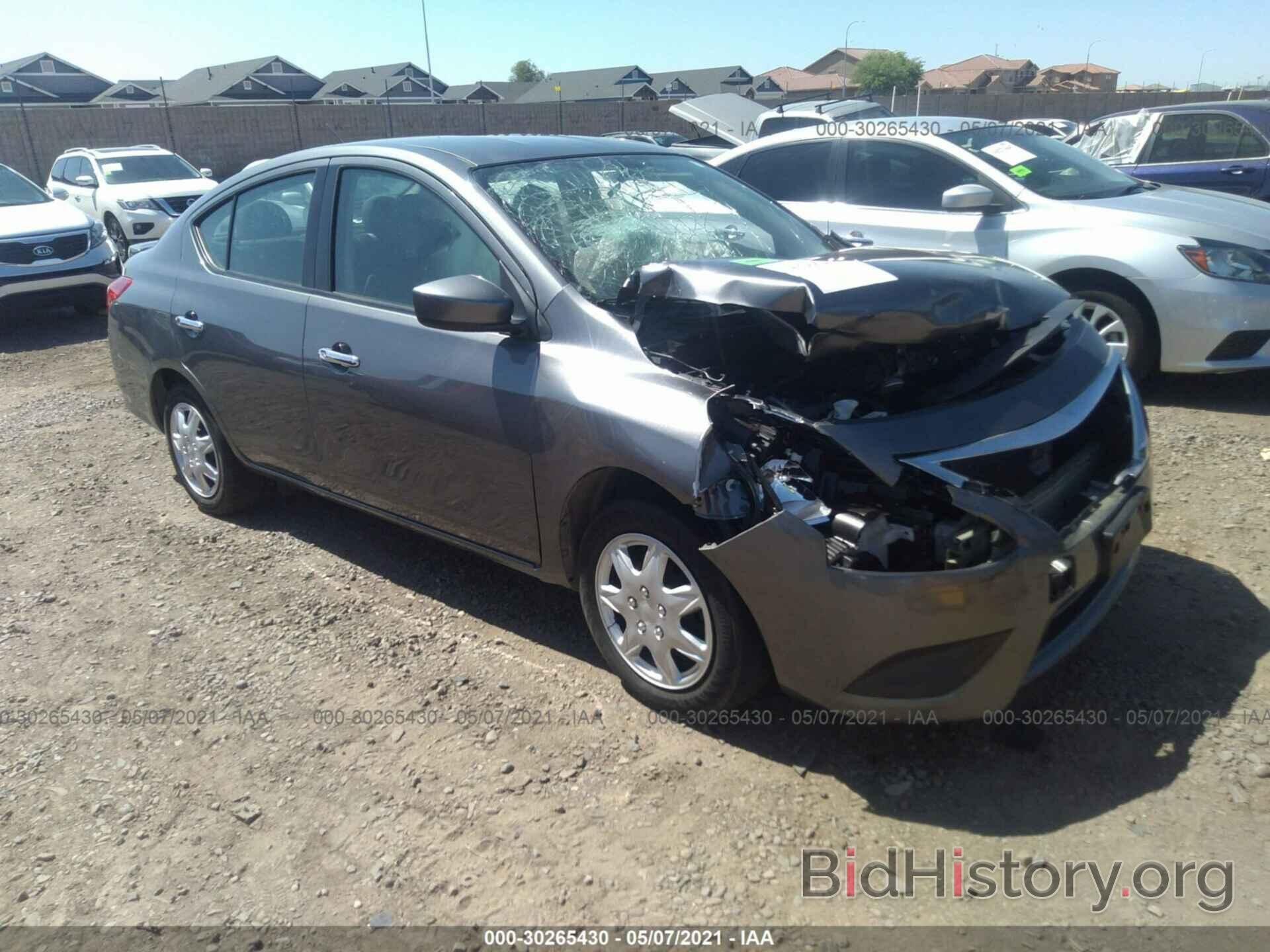 Photo 3N1CN7AP2HL800772 - NISSAN VERSA SEDAN 2017