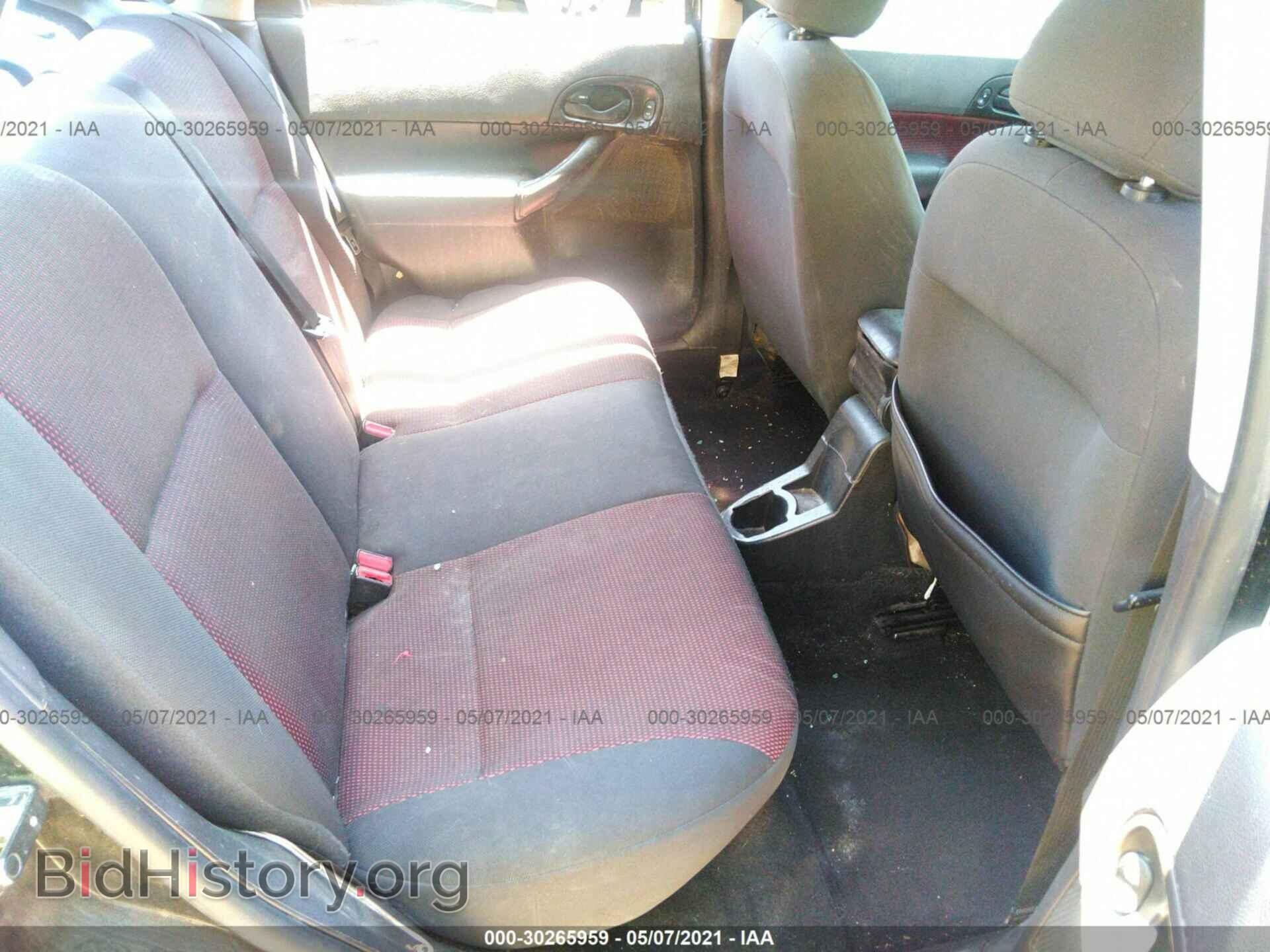 2006 FORD FOCUS - VIN: 1FAFP38Z96W142966 - Фото 8