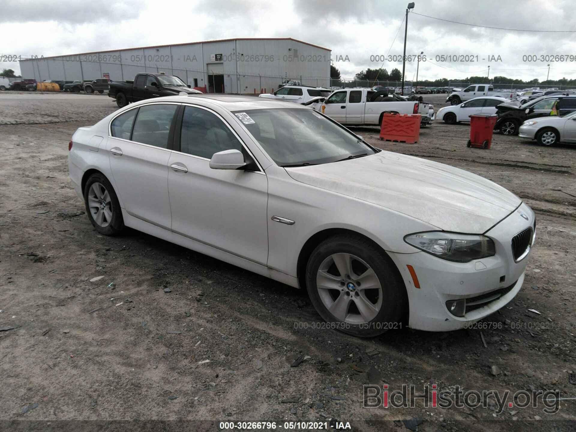 Photo WBAXG5C5XCDW24459 - BMW 5 SERIES 2012