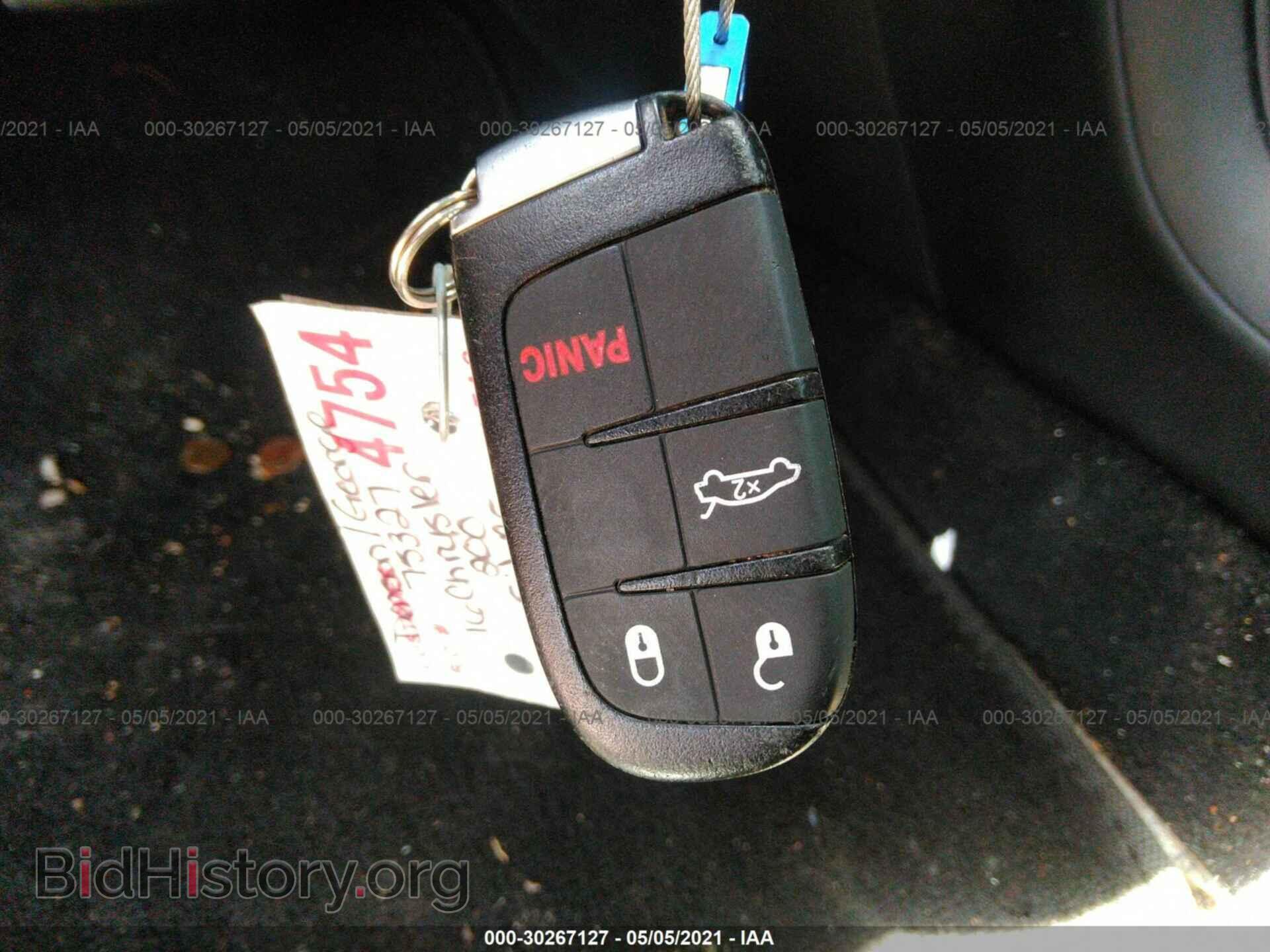 2016 CHRYSLER 200 - VIN: 1C3CCCAB5GN109948 - Фото 11