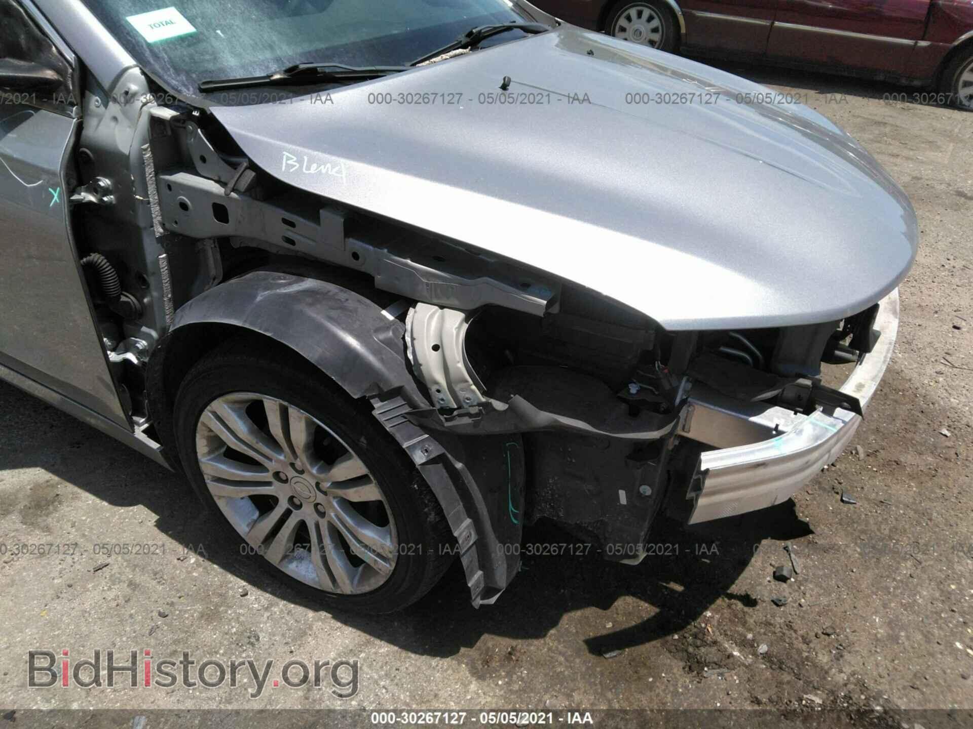 2016 CHRYSLER 200 - VIN: 1C3CCCAB5GN109948 - Фото 6