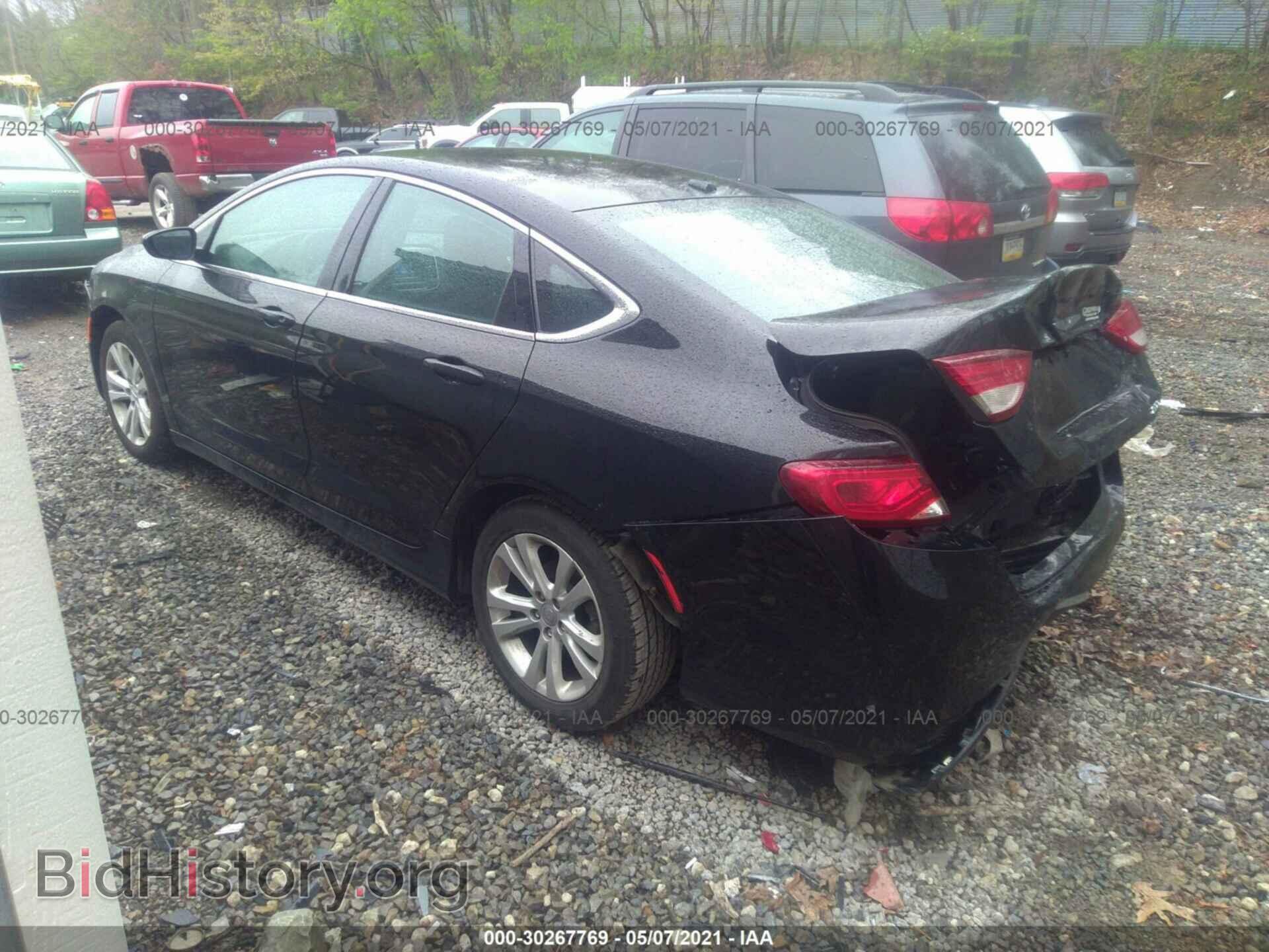 2015 CHRYSLER 200 - VIN: 1C3CCCABXFN715261 - Фото 3