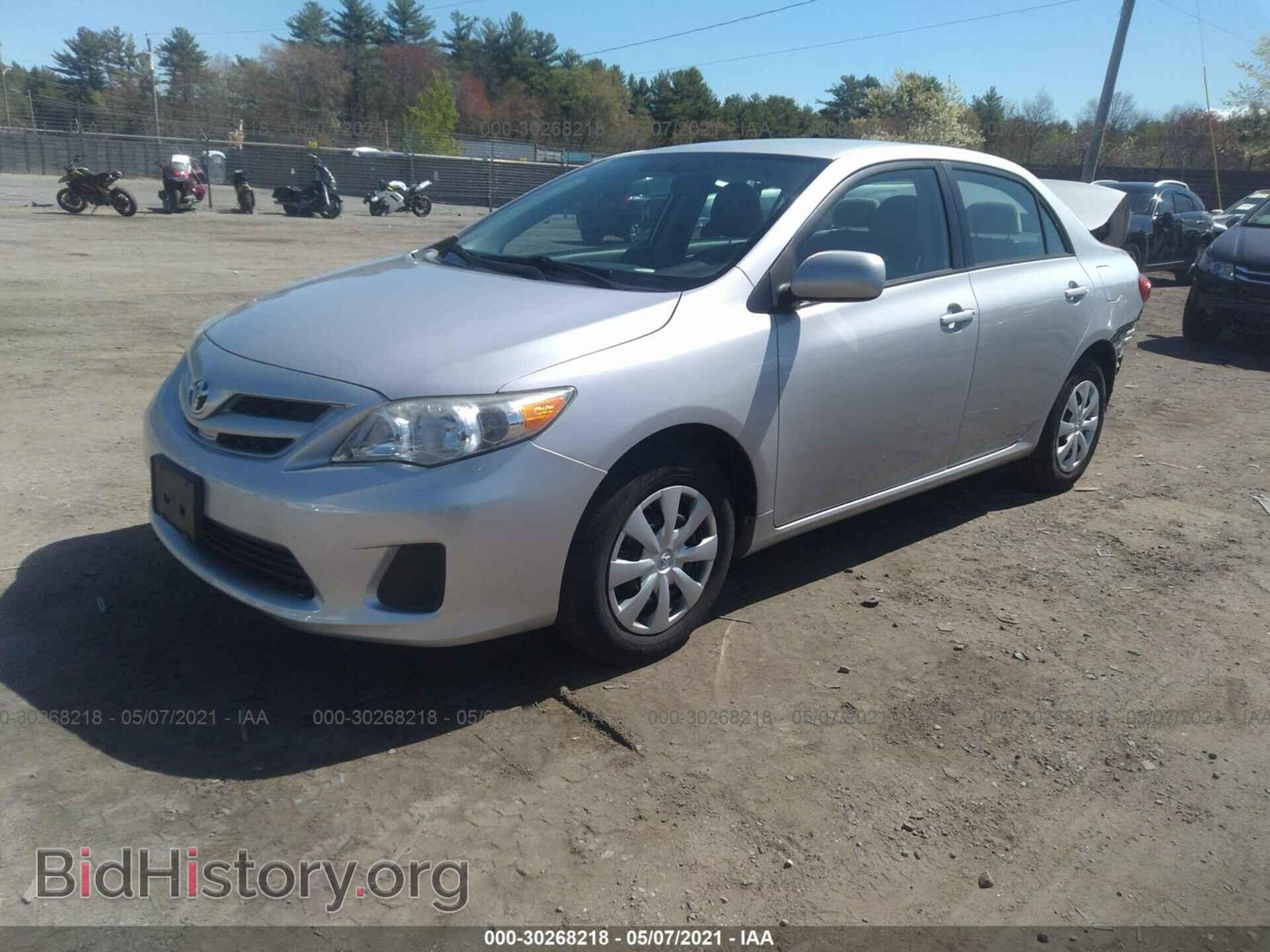 2011 TOYOTA COROLLA - VIN: 2T1BU4EE2BC597654 - Фото 2