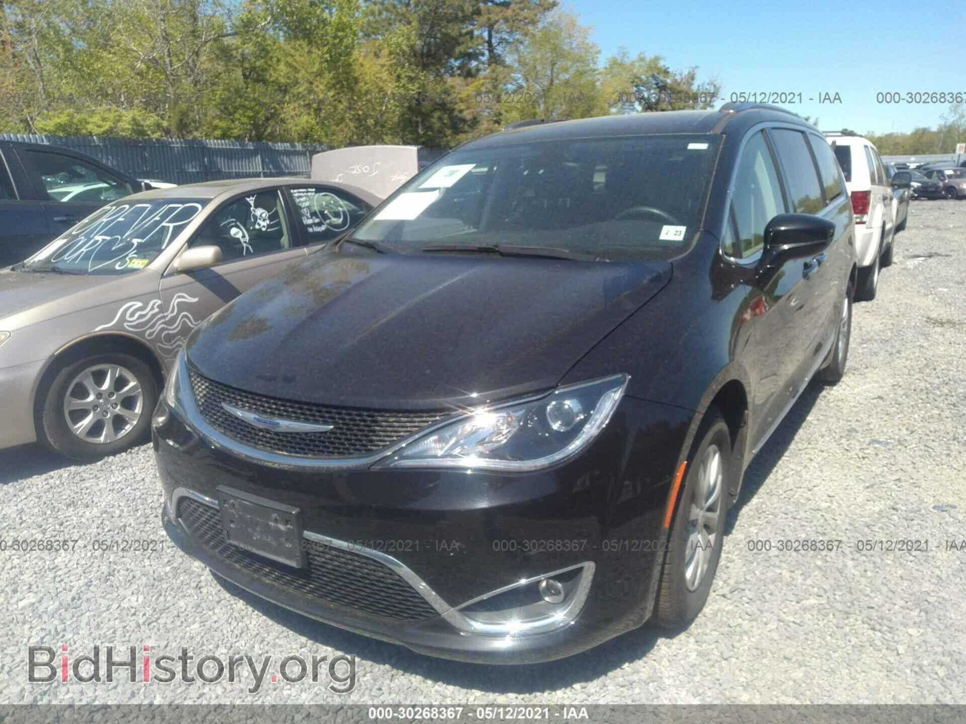 2018 CHRYSLER PACIFICA - VIN: 2C4RC1BG0JR306749 - Photo 2
