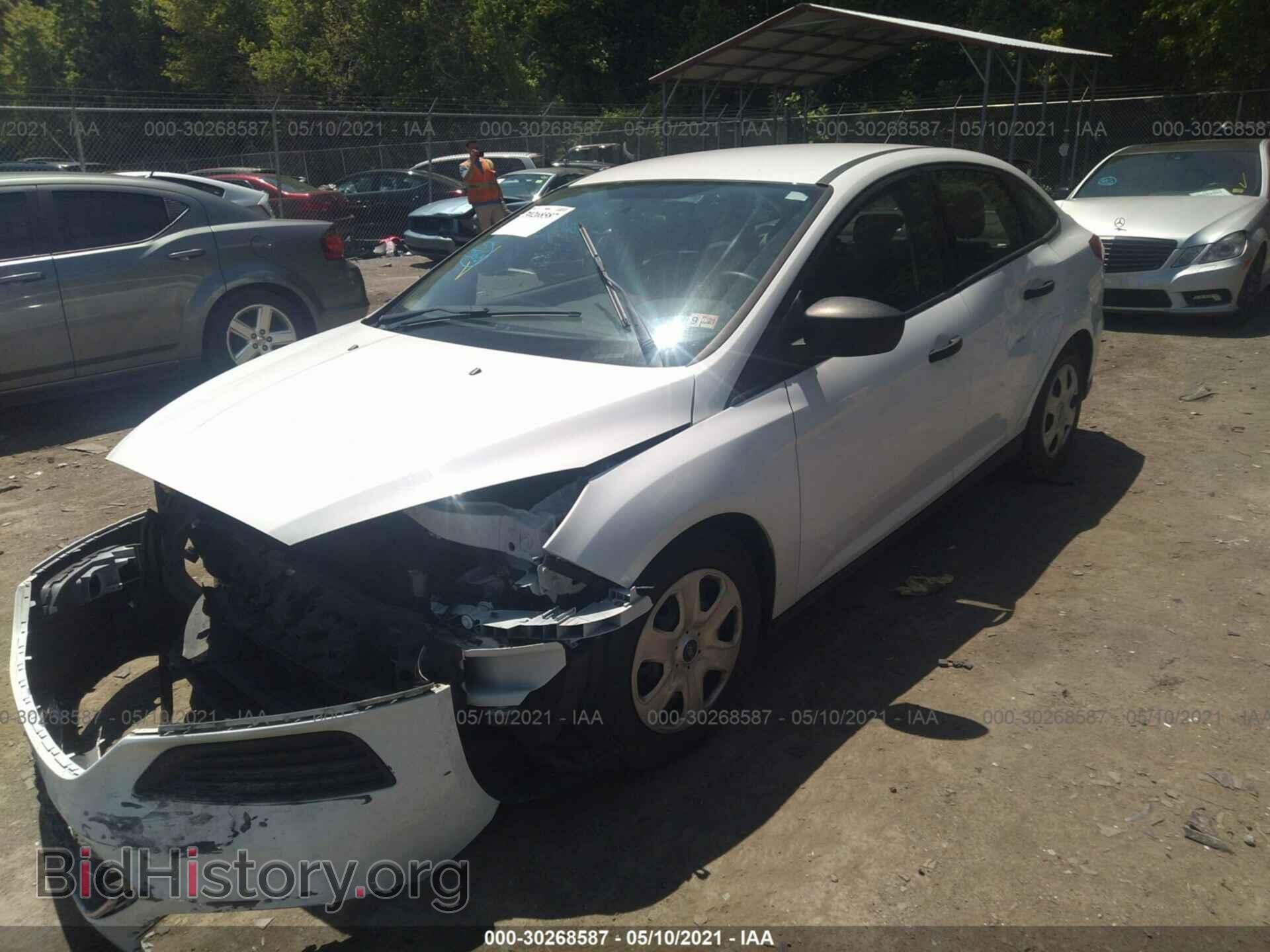 2016 FORD FOCUS - VIN: 1FADP3E26GL384535 - Photo 2