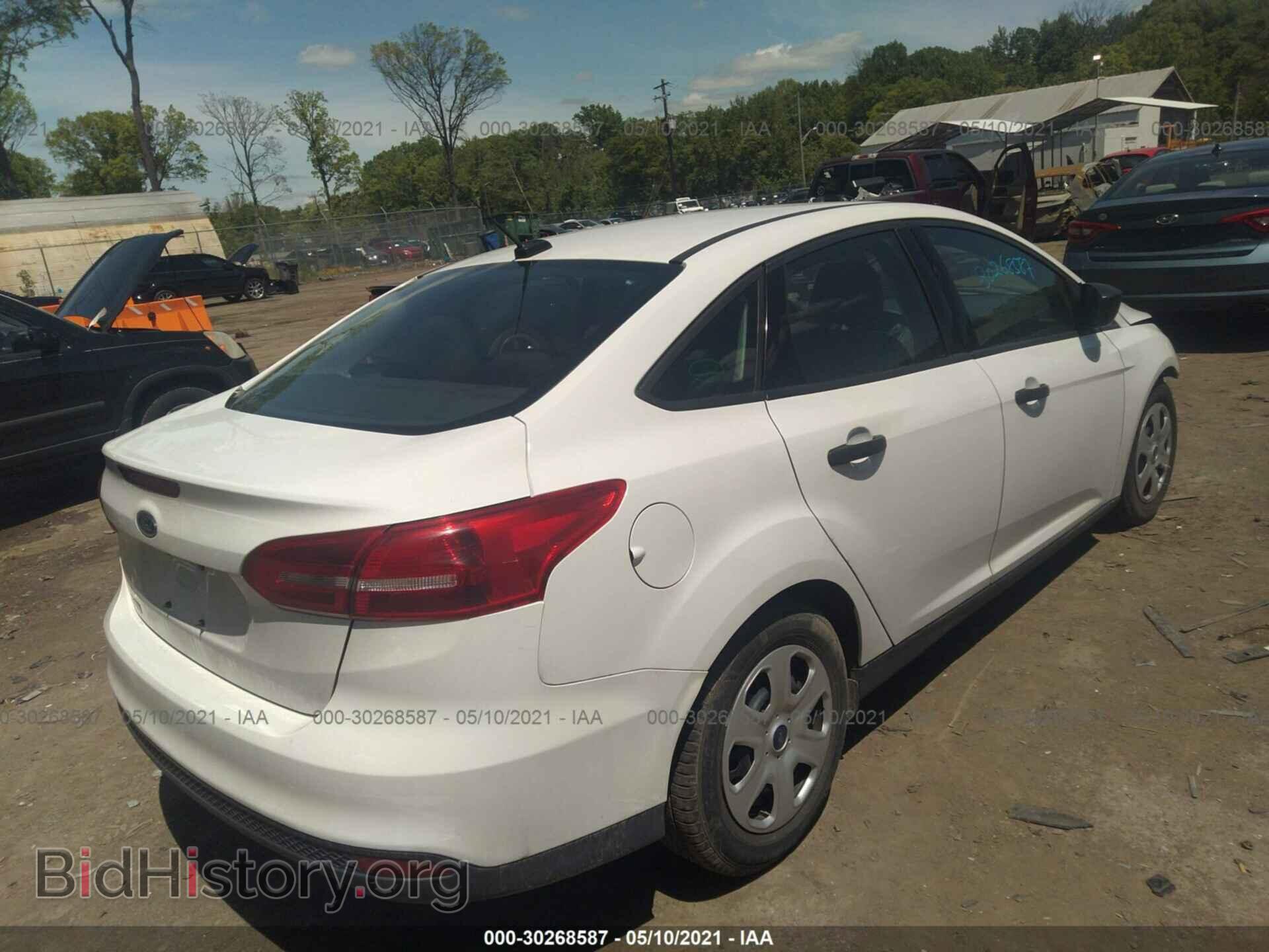 2016 FORD FOCUS - VIN: 1FADP3E26GL384535 - Photo 4
