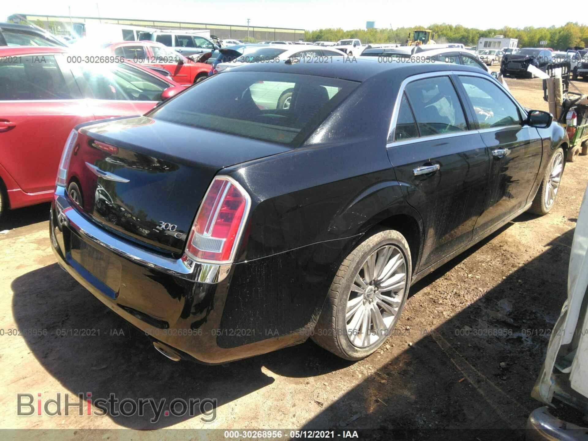 2013 CHRYSLER 300 - VIN: 2C3CCAETXDH635312 - Фото 4