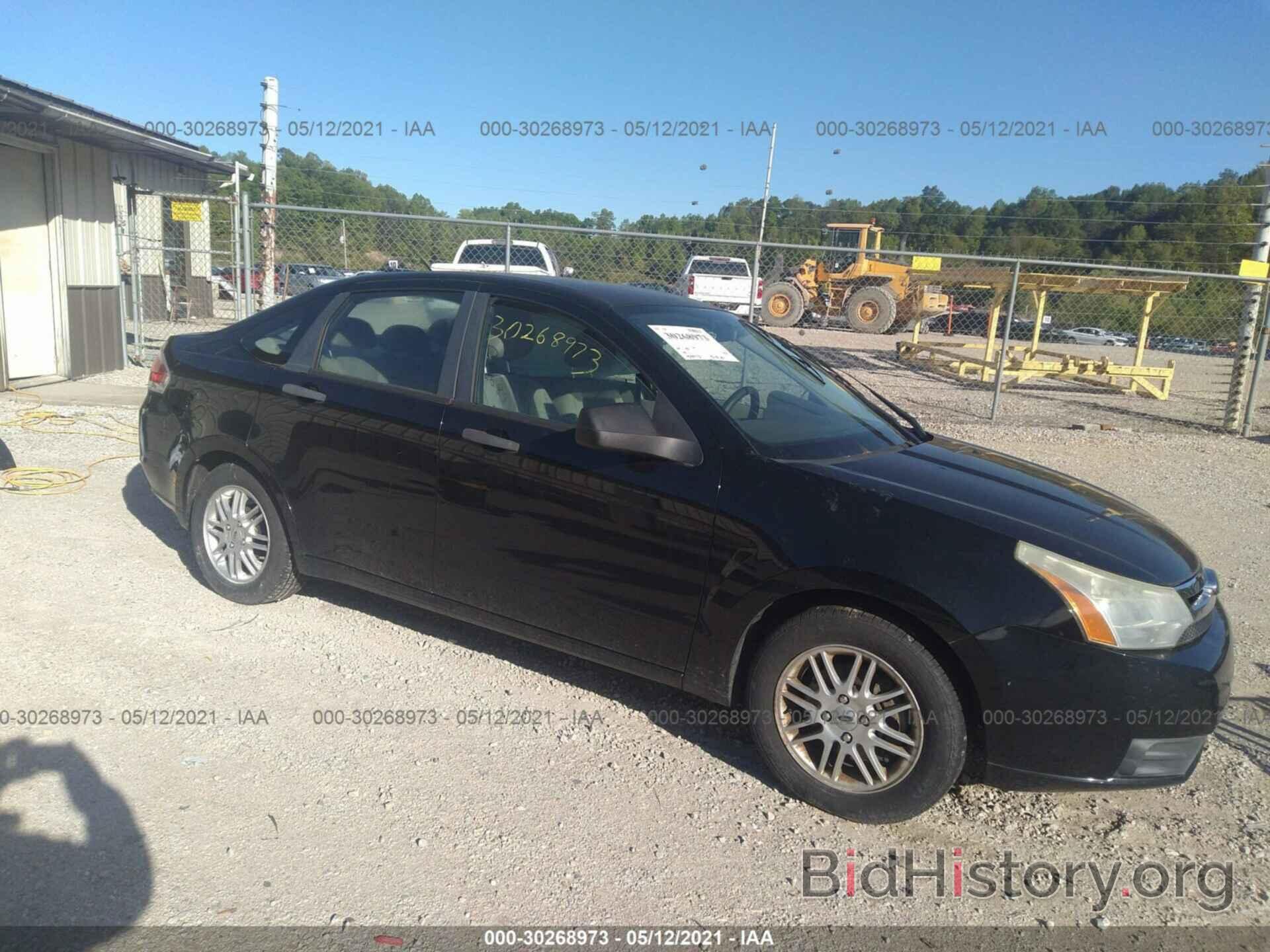 Photo 1FAHP35N69W158864 - FORD FOCUS 2009