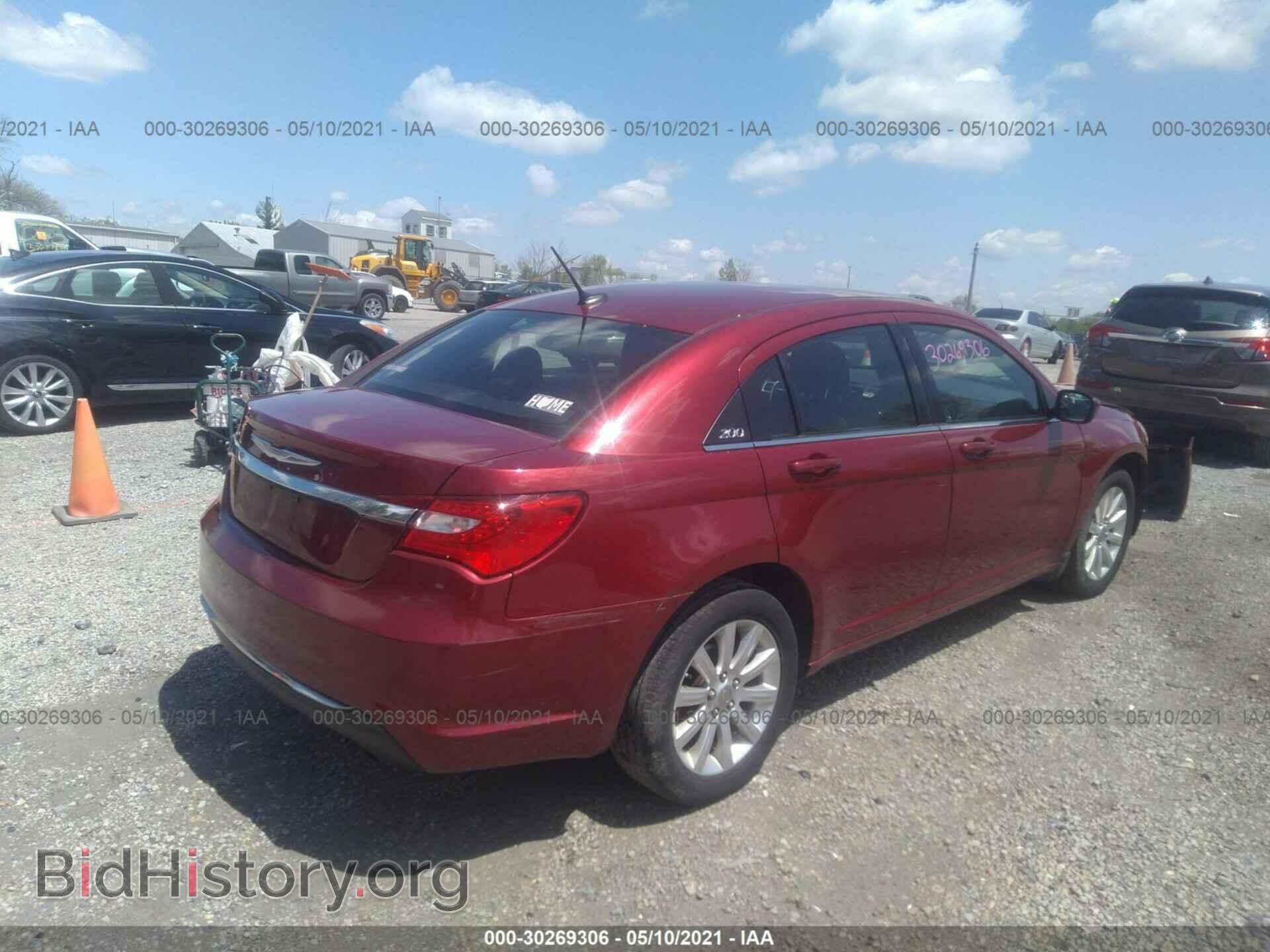 2012 CHRYSLER 200 - VIN: 1C3CCBBB8CN124883 - Photo 4