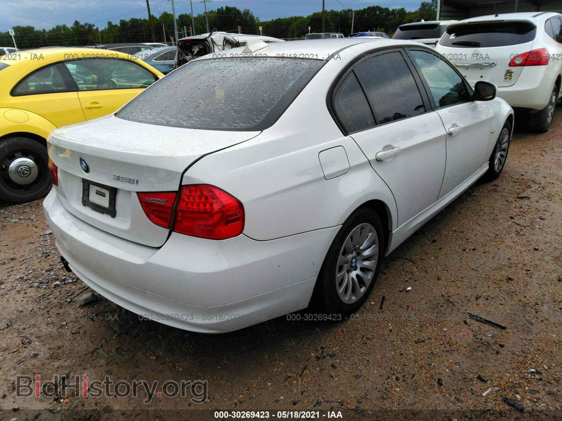 2009 BMW 3 SERIES - VIN: WBAPH77559NM45509 - Фото 4