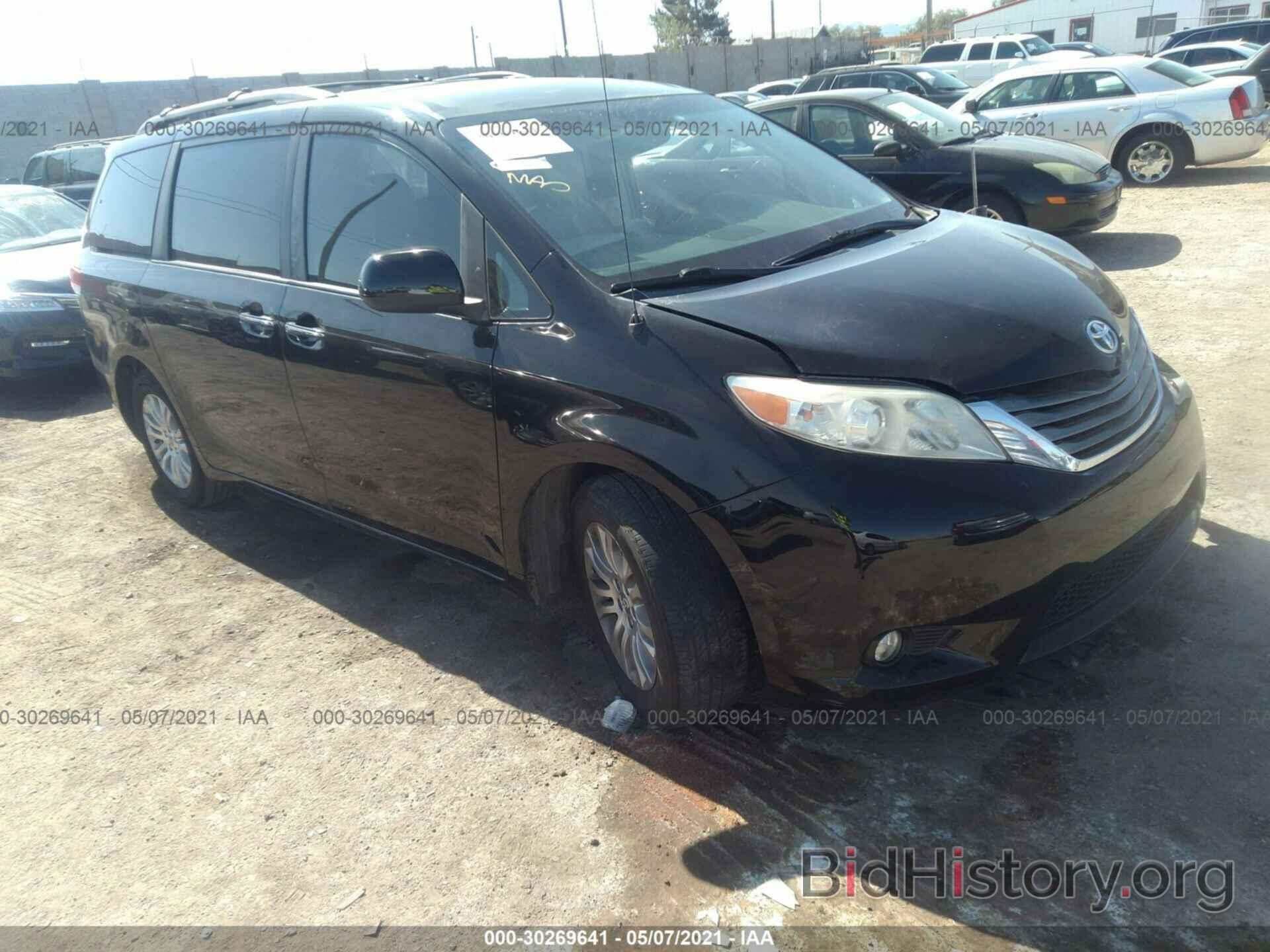 Photo 5TDYK3DC2ES452572 - TOYOTA SIENNA 2014