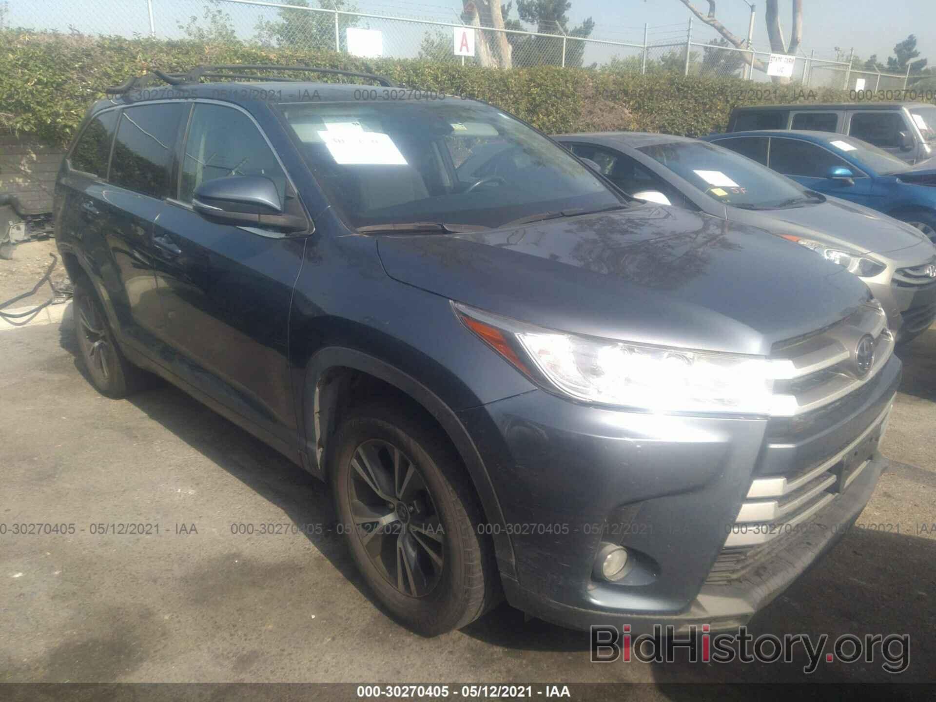 Фотография 5TDZZRFH9HS204240 - TOYOTA HIGHLANDER 2017