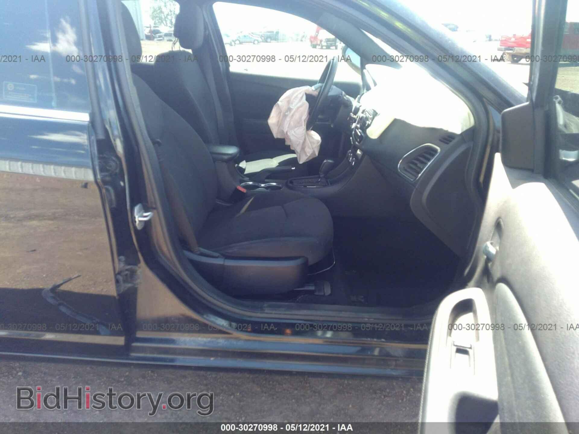2012 CHRYSLER 200 - VIN: 1C3CCBAB3CN134805 - Фото 5