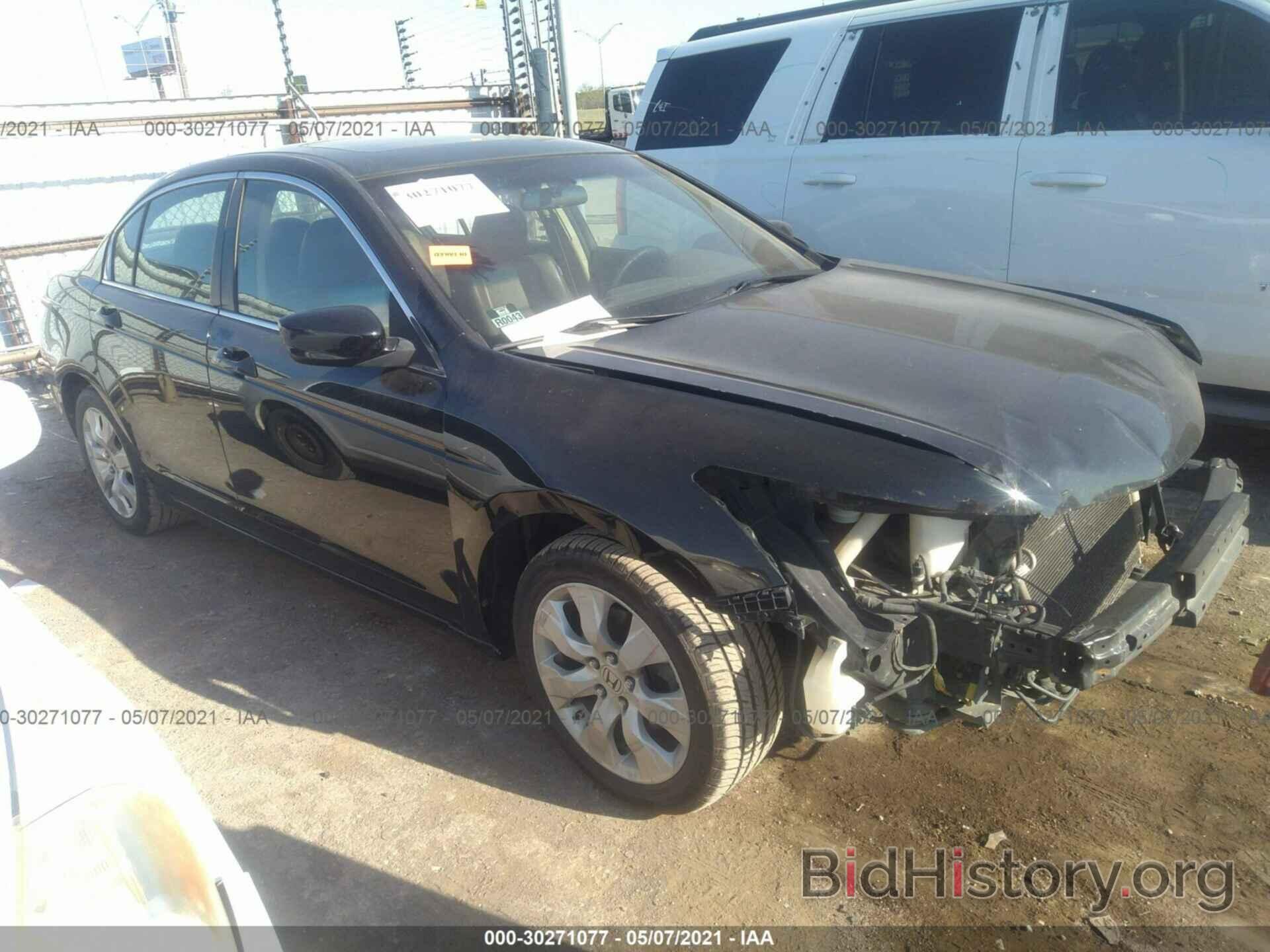 Photo 1HGCP2F7XAA068263 - HONDA ACCORD SDN 2010