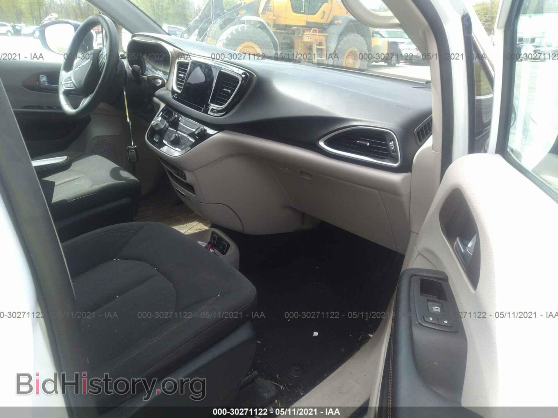 2017 CHRYSLER PACIFICA - VIN: 2C4RC1DG9HR522106 - Фото 5
