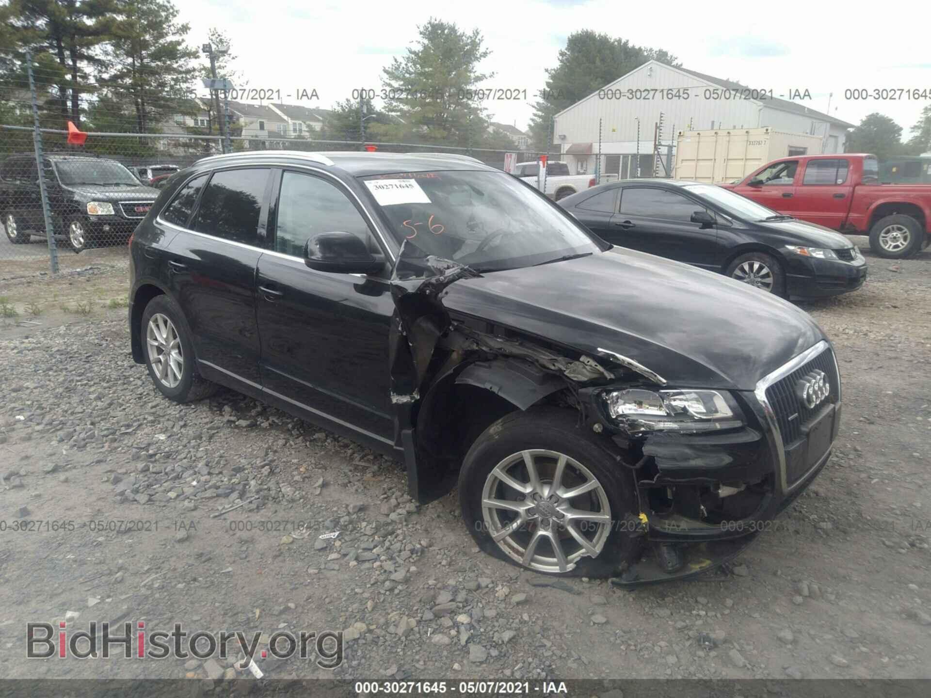 Фотография WA1CFAFP2CA017526 - AUDI Q5 2012