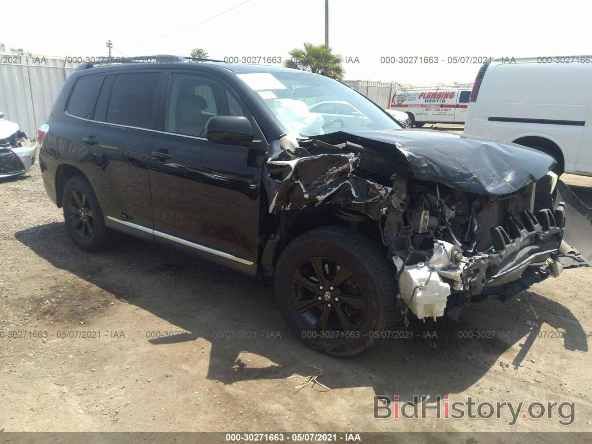 Photo 5TDZK3EH0BS024526 - TOYOTA HIGHLANDER 2011