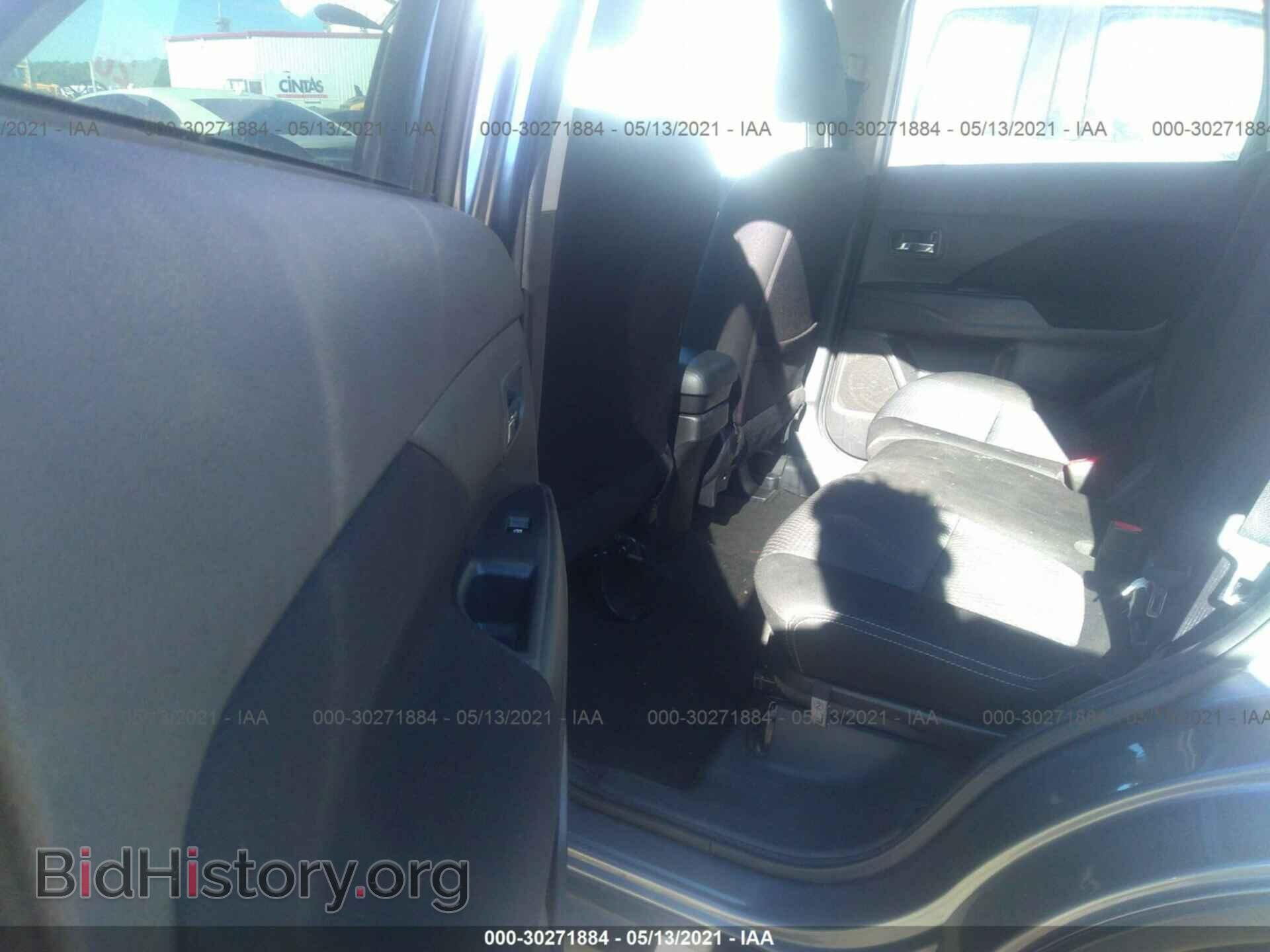 2018 MITSUBISHI OUTLANDER - VIN: JA4AD3A3XJZ013493 - Фото 8