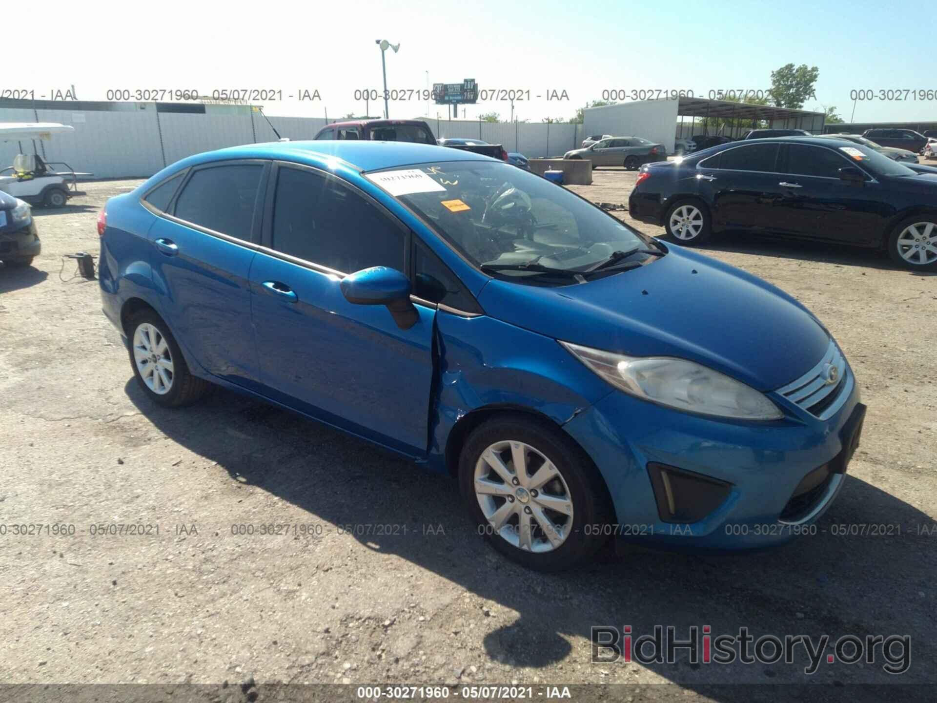 Photo 3FADP4BJ6BM207024 - FORD FIESTA 2011