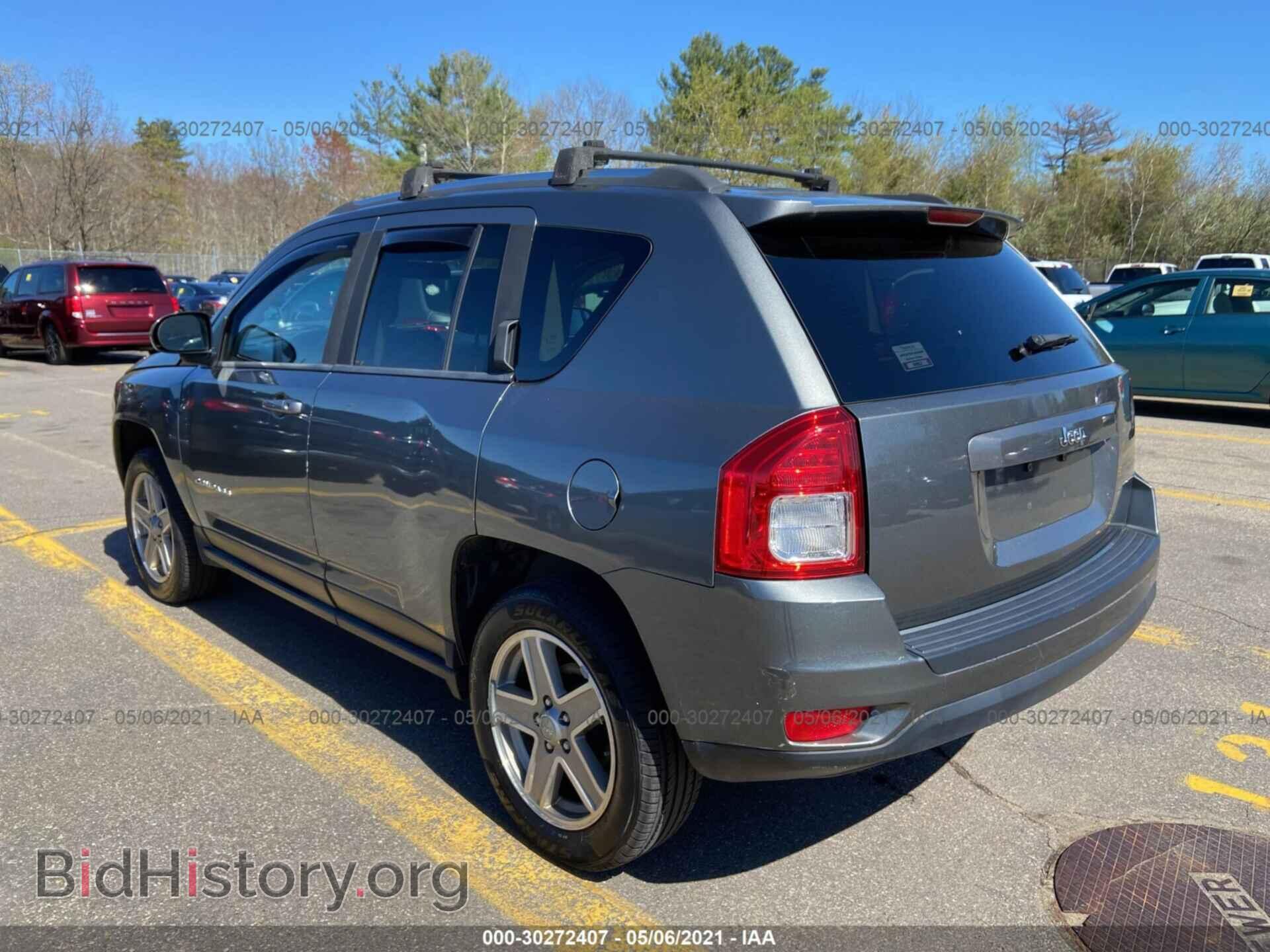 2011 JEEP COMPASS - VIN: 1J4NF1FBXBD240116 - Photo 3