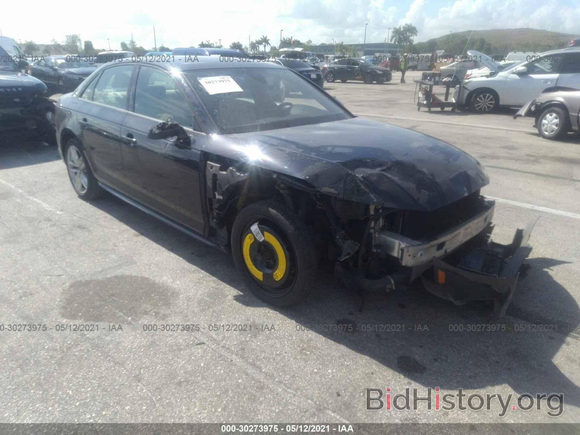 Photo WAUKMAF43HN058452 - AUDI A4 2017