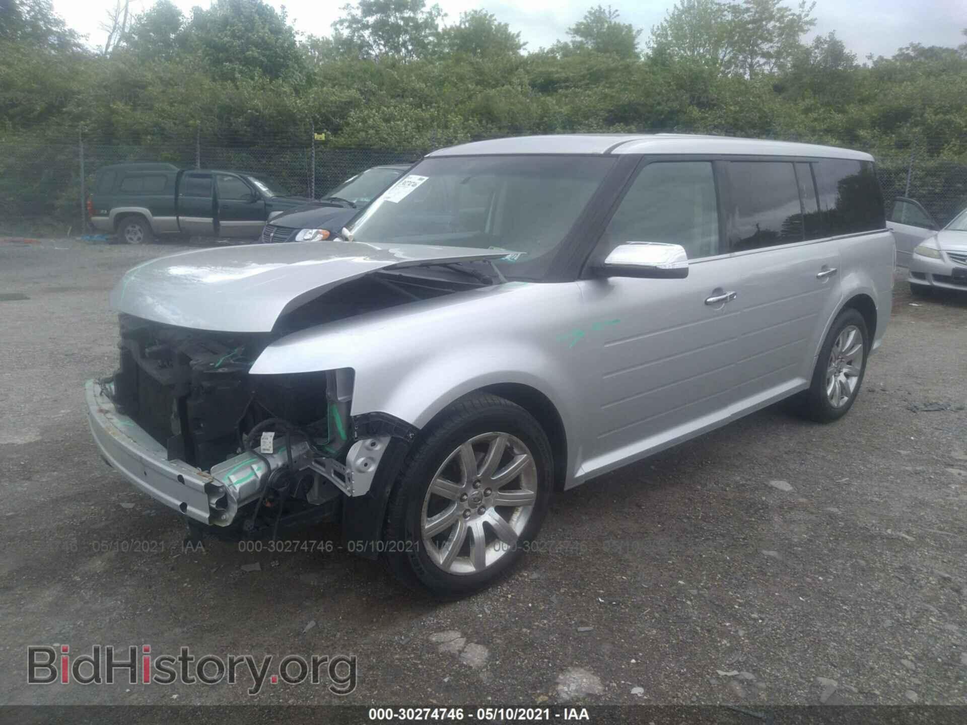 2011 FORD FLEX - VIN: 2FMGK5DC1BBD18345 - Фото 2