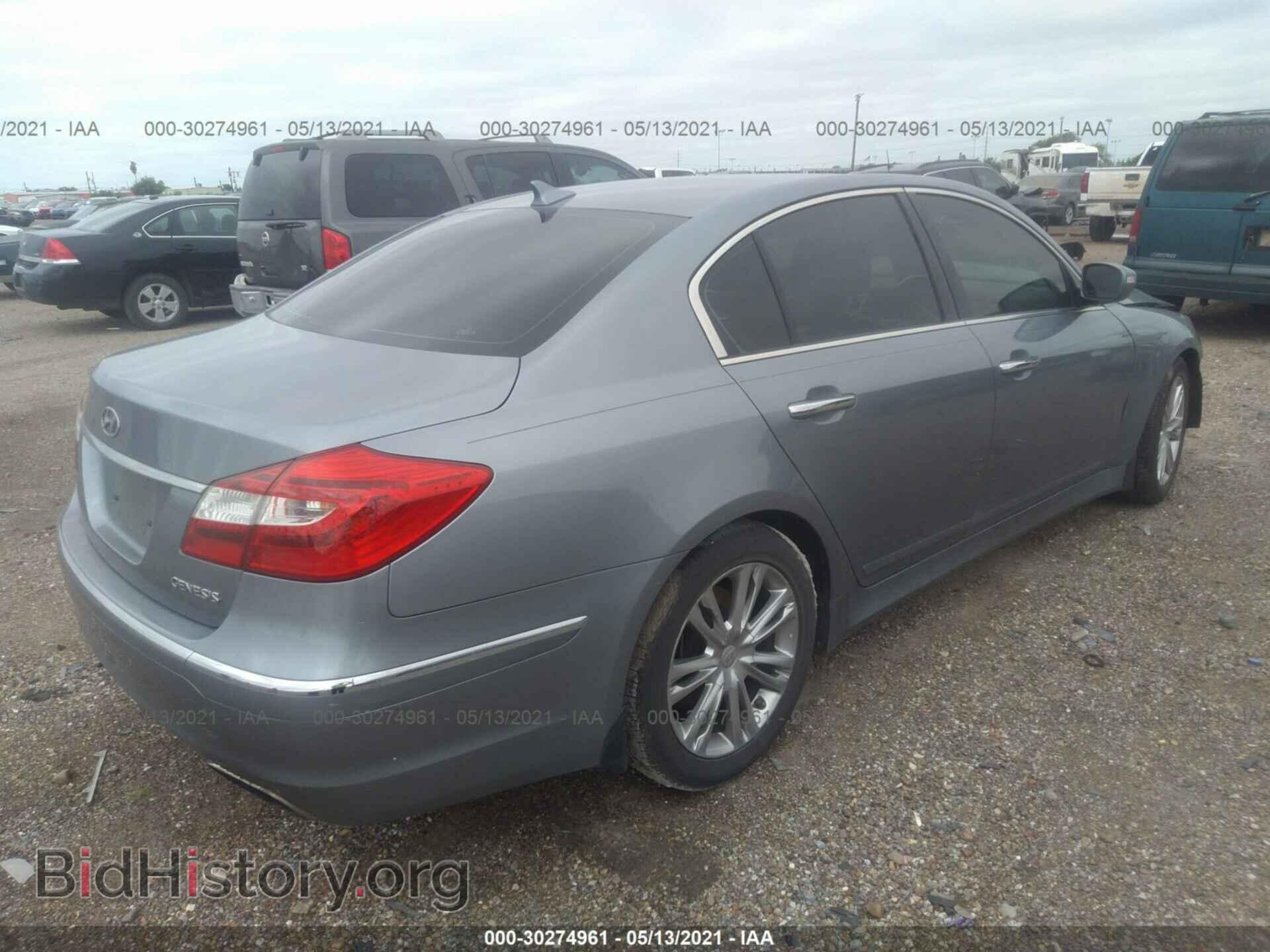 2014 HYUNDAI GENESIS - VIN: KMHGC4DD0EU259562 - Фото 4
