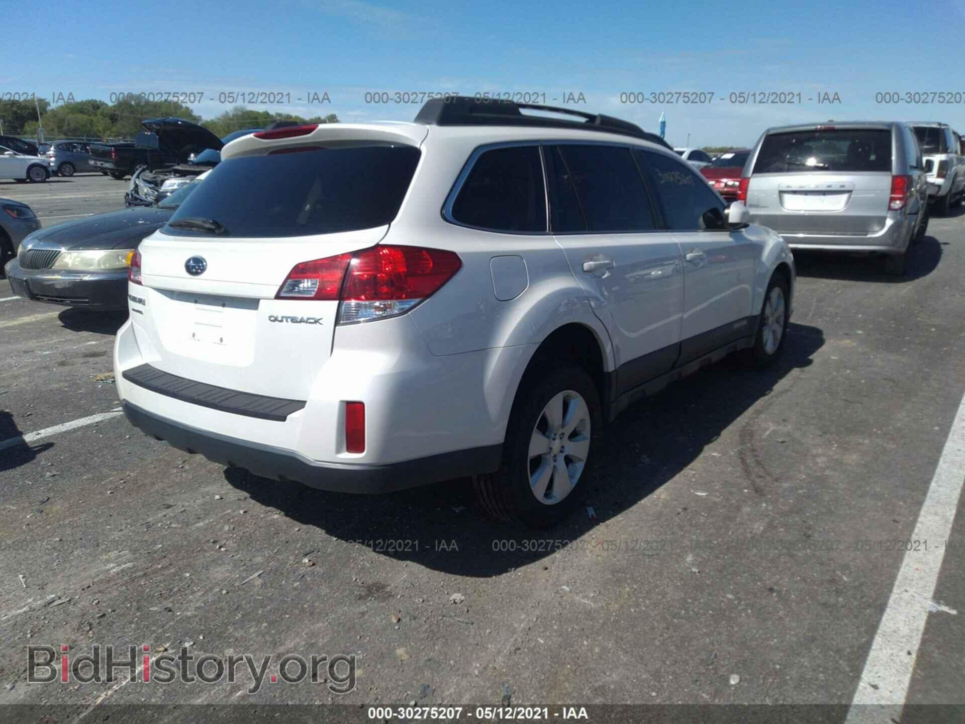 2011 SUBARU OUTBACK - VIN: 4S4BRCCC8B3332478 - Фото 4