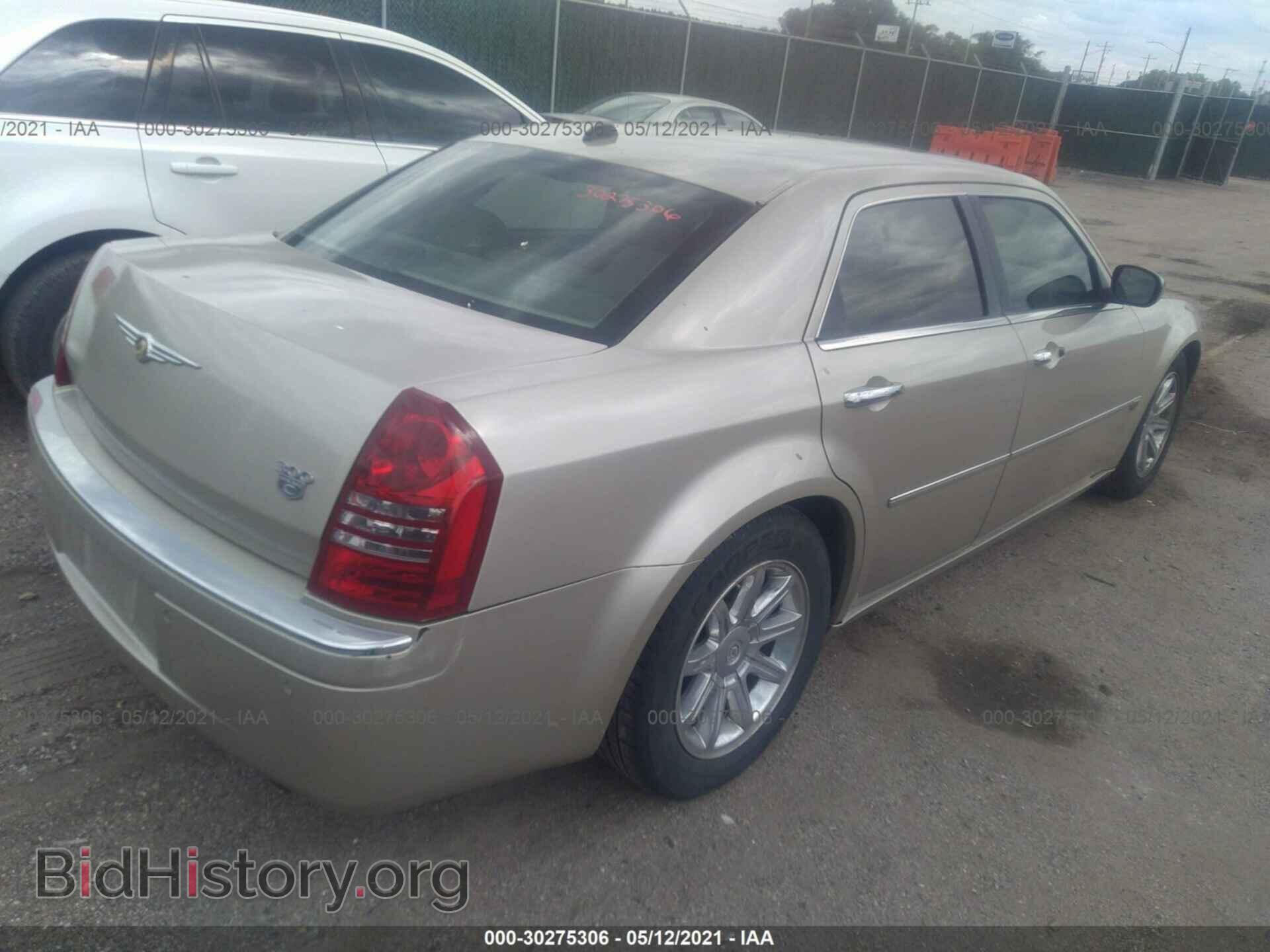 2006 CHRYSLER 300 - VIN: 2C3LA63HX6H180403 - Photo 4