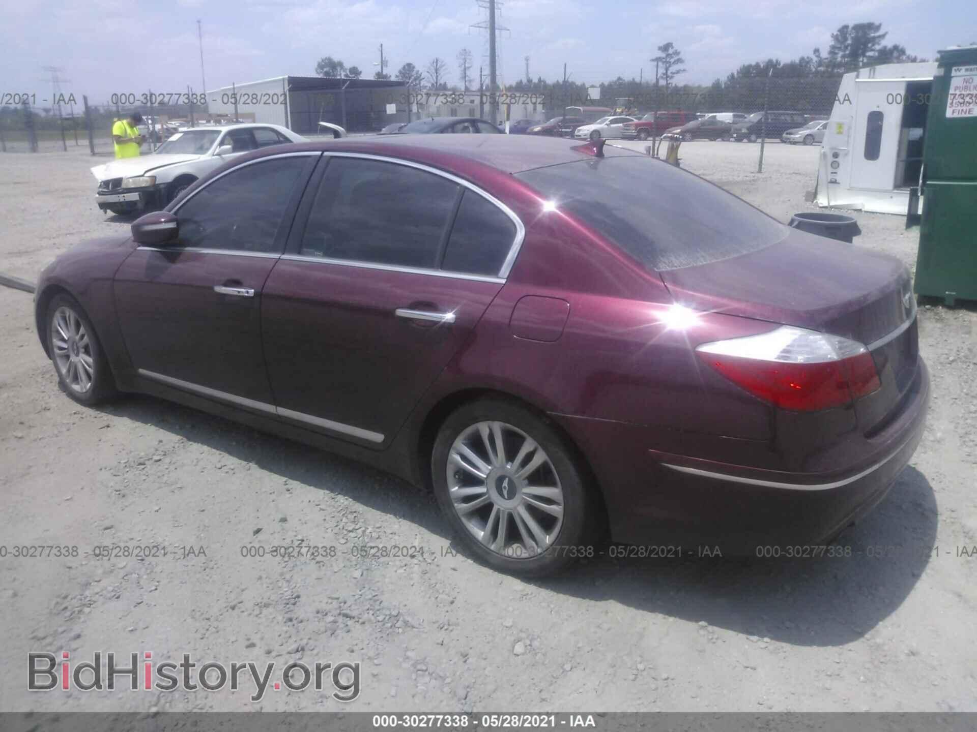 2011 HYUNDAI GENESIS - VIN: KMHGC4DF2BU125861 - Фото 3