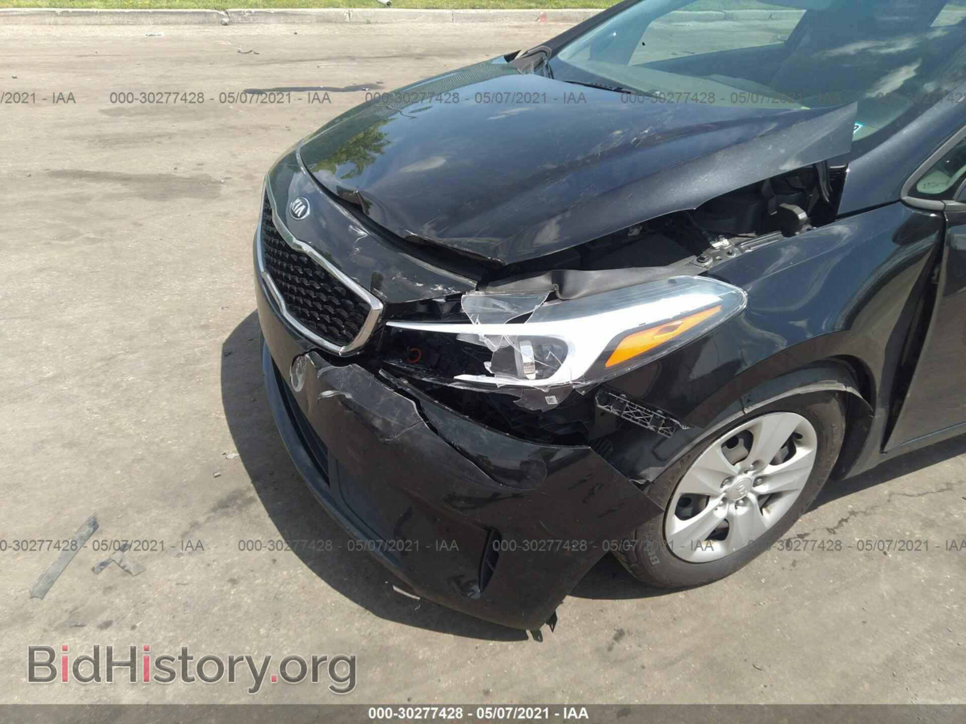 2017 KIA FORTE - VIN: 3KPFL4A78HE068098 - Photo 6