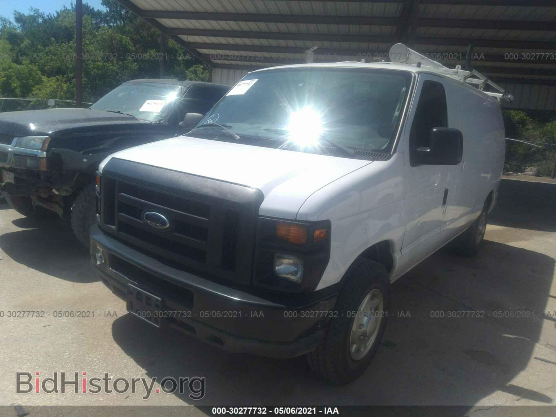 2010 FORD ECONOLINE CARGO VAN - VIN: 1FTNE2EL7ADA60227 - Фото 2